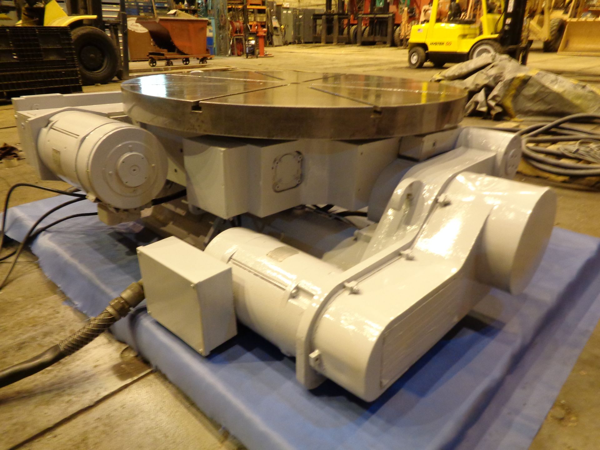 Knight 4th & 5th Axis Tilting Rotary Table 48in Dia - 50,000 lbs Capacity - Image 2 of 12