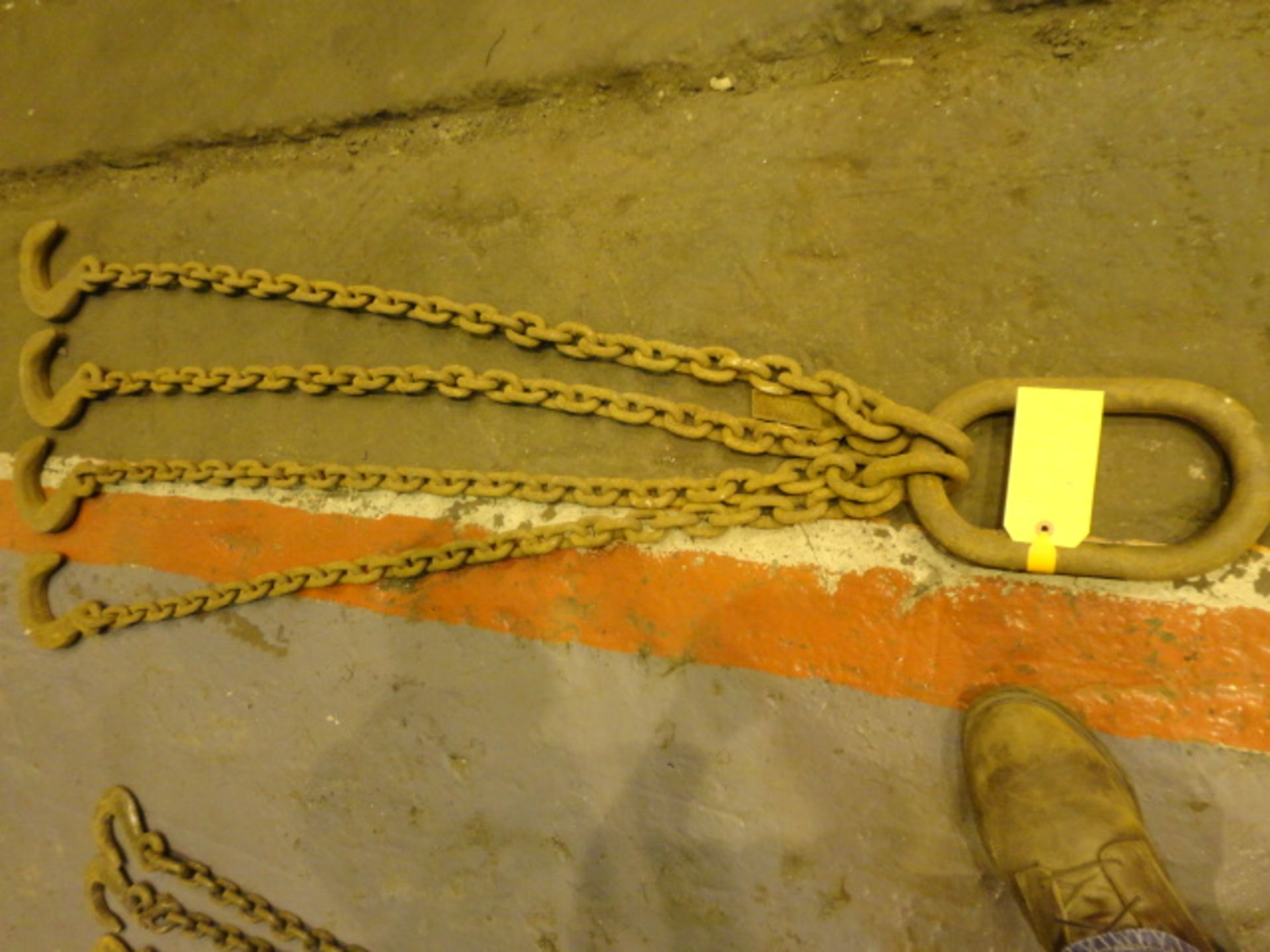 4 way lifting chain #104