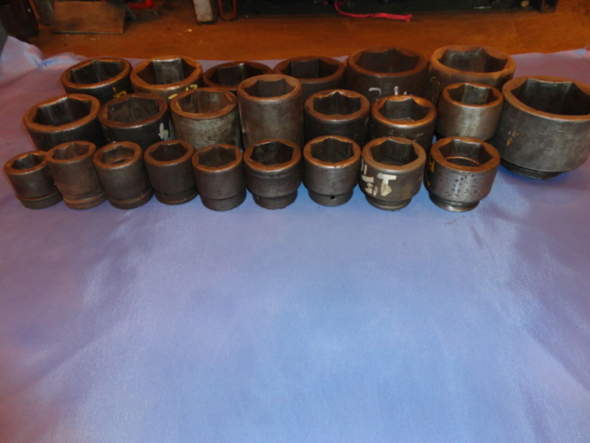 Lot Of Large Sockets - 1 in Drive  - Socket Size Up To 3 1/2 in - Image 3 of 8