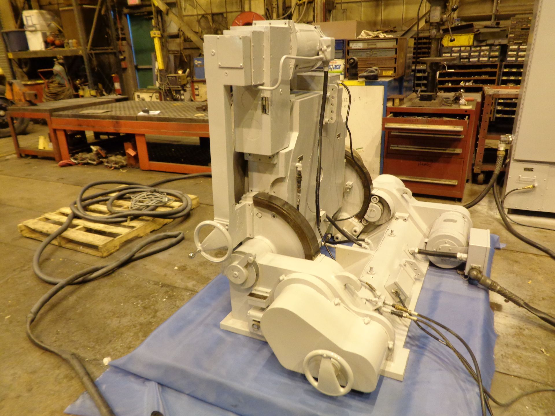 Knight 4th & 5th Axis Tilting Rotary Table 48in Dia - 50,000 lbs Capacity - Image 4 of 12