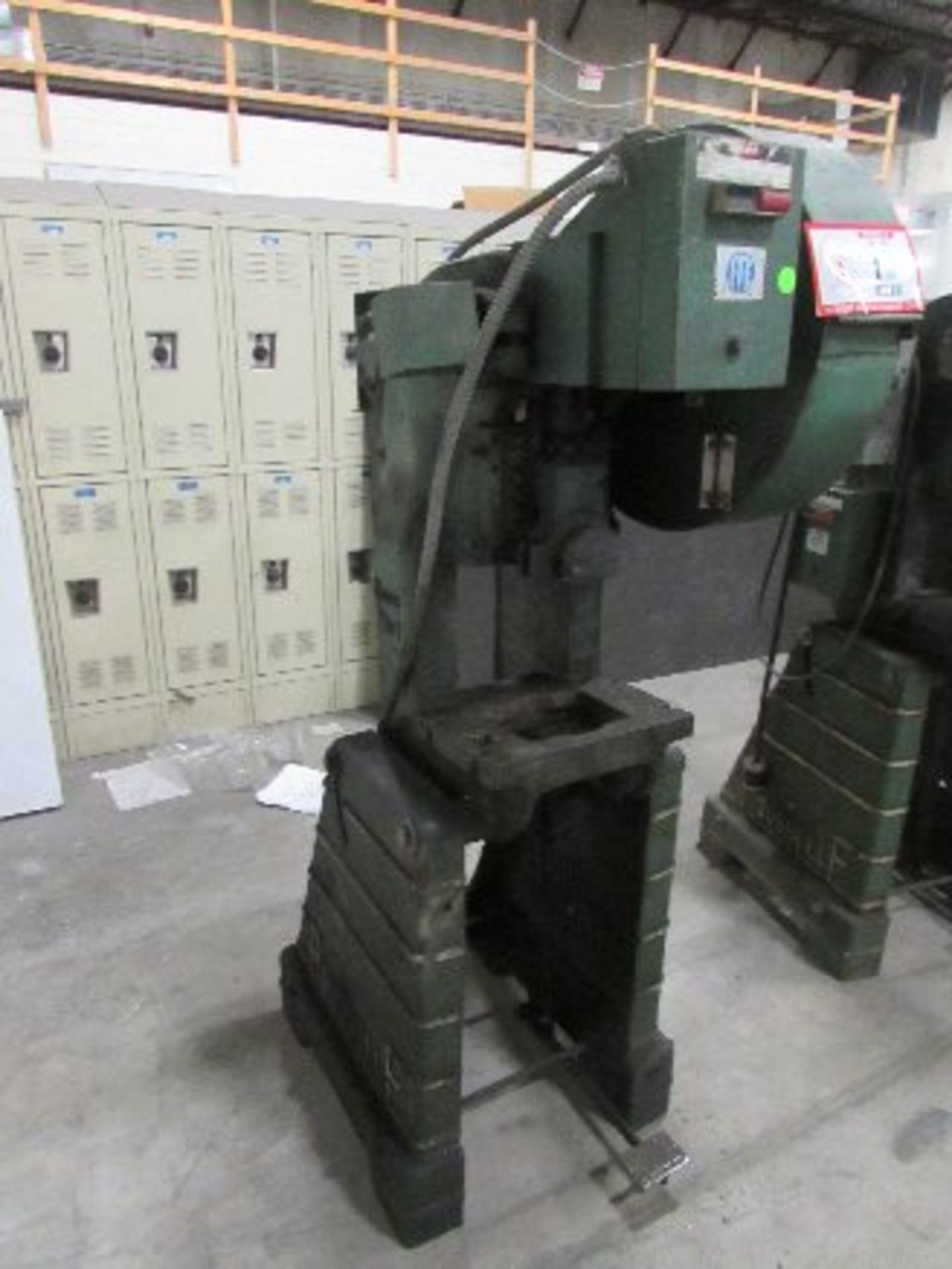 Rousselle No 1A OBI Press, S/N 20037 - Image 2 of 2