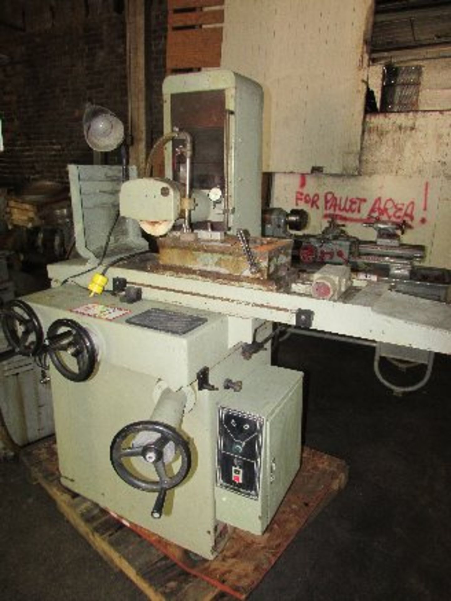 Kent Industrial Mdl KGS-250 8" X 16" Surface Grinder