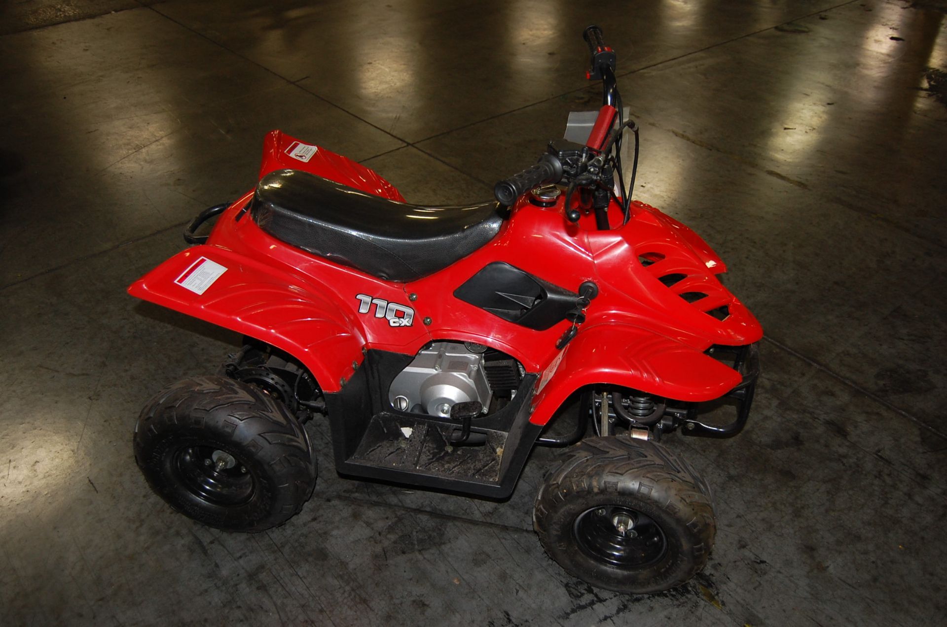 110CX ATV, NEW IN BOX, 110cc, Air cooled, 4 stroke, 1-cylinder automatic, electric start, chain - Image 2 of 2