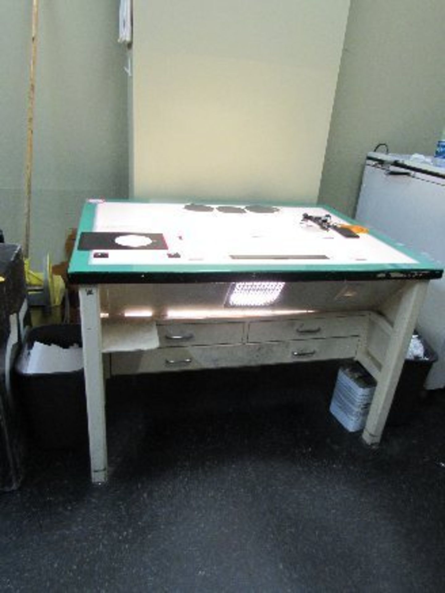 2005 Hanky Light Table, 36" x 48"