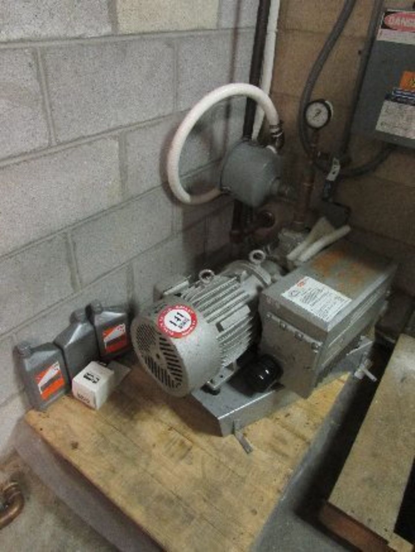 Summit Industrial Equipment 3 hp 1" vacuum pump