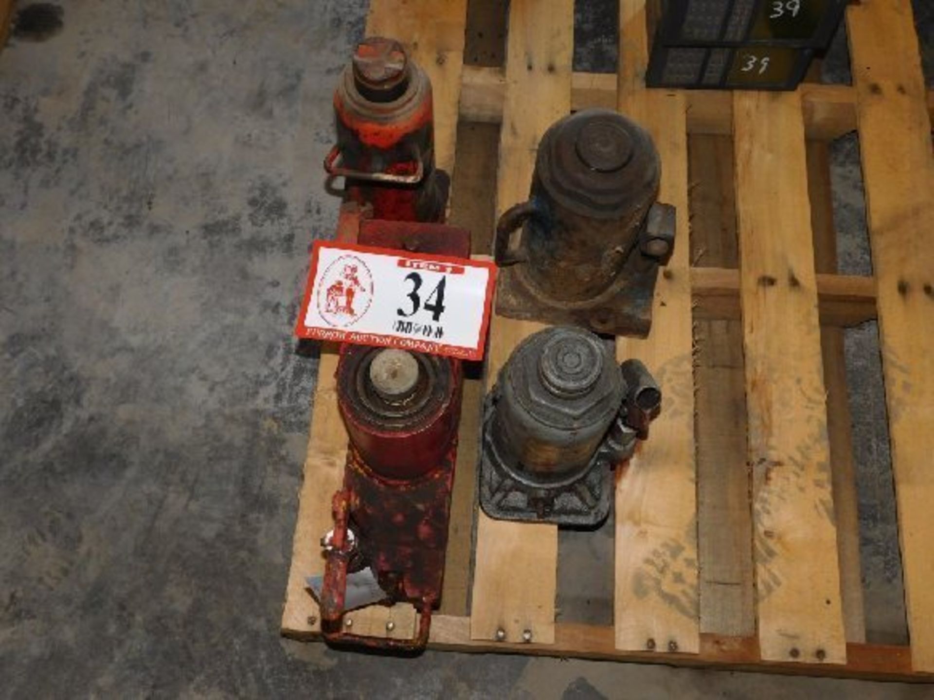 (4) Hydraulic Bottle Jacks