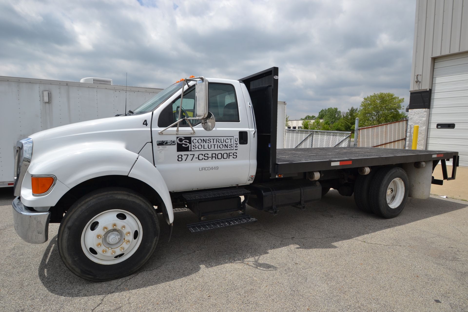 STAKE BED TRUCK, FORD, F-750 XLT, VIN# 3FRWF75N54V660461, 2004, DIESEL, 156,678 MILES, AUTO TRANS,