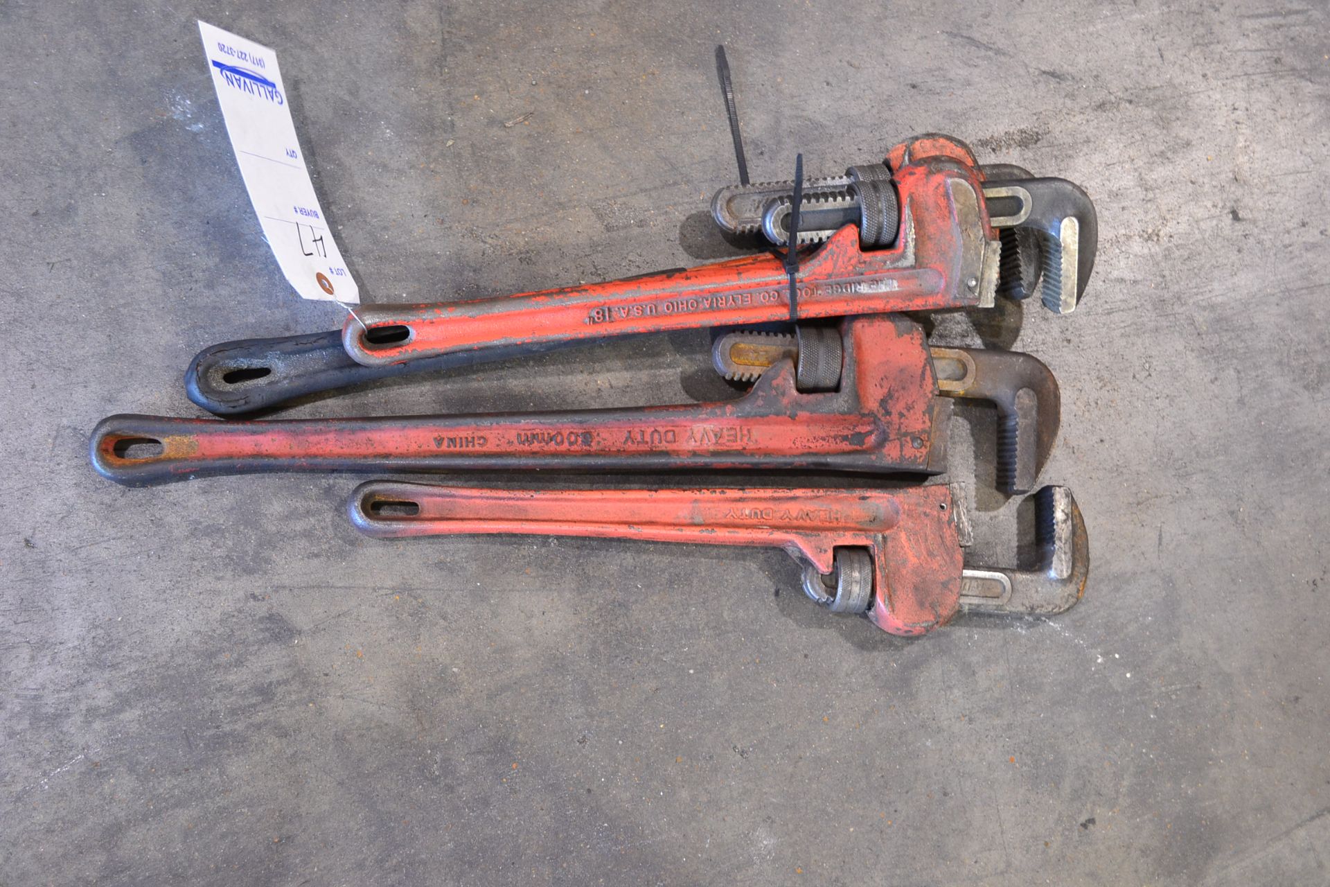 LOT OF PIPE WRENCHES, 18" AND 24"