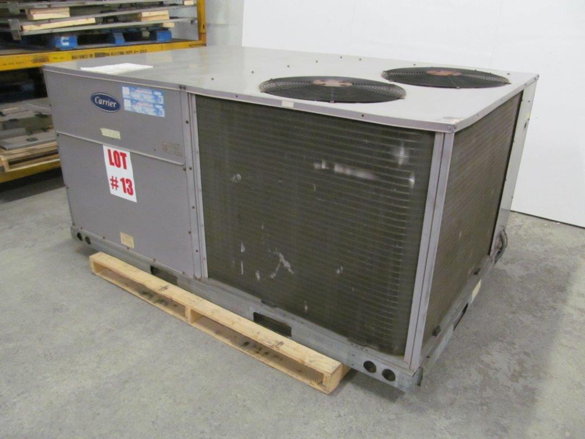 CARRIER ROOFTOP ELECTRIC COOLING UNIT - Image 3 of 6