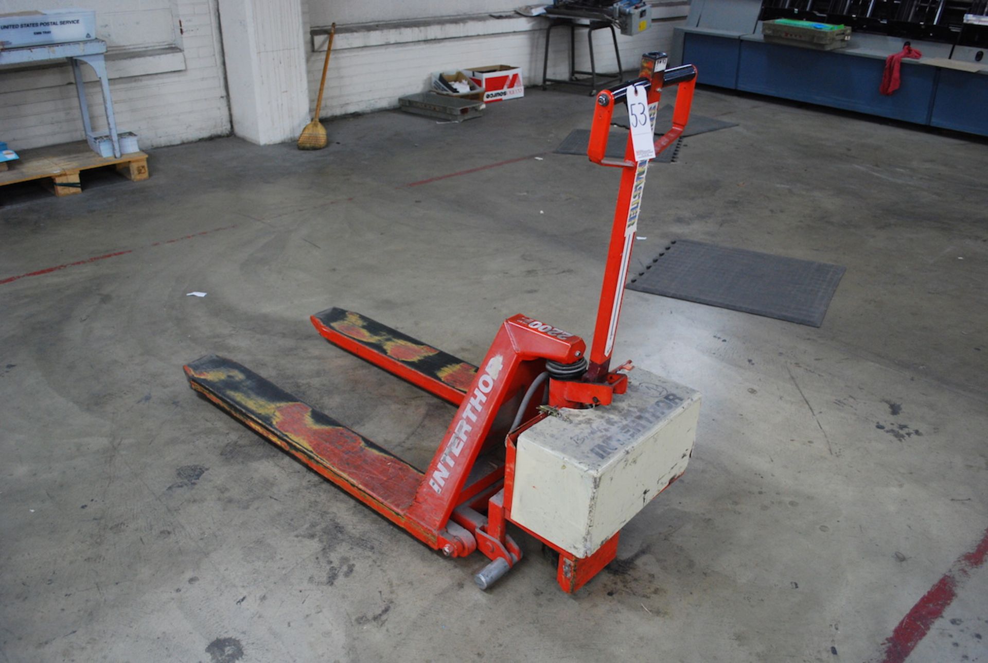 INTERTHOR 2200 LB. CAP. ELECTRIC PALLET TRUCK