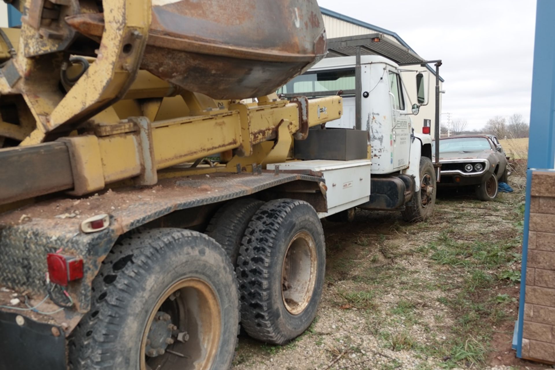 1981 International Tree Spade Truck - Image 4 of 4