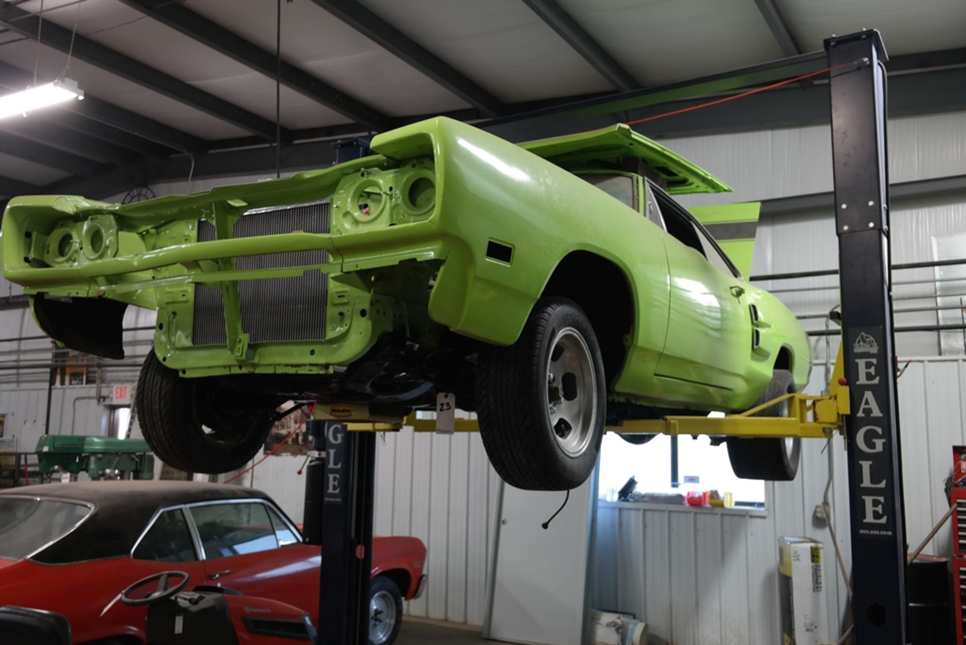 1969 DODGE CORONET (SUPER BEE CLONE): VIN# WH23F9G186626; NEW 440 C.I. ENGINE; NEW AUTO