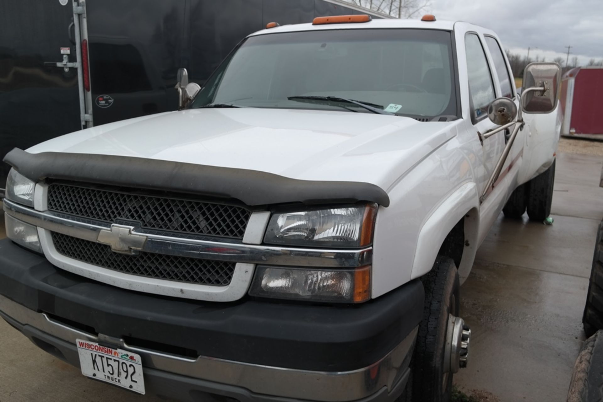 2003 CHEVROLET 3500 LS DUALLY CREW CAB PICK-UP TRUCK: VIN# 1GCHC39N4RE283416; 8.1 LITRE GAS