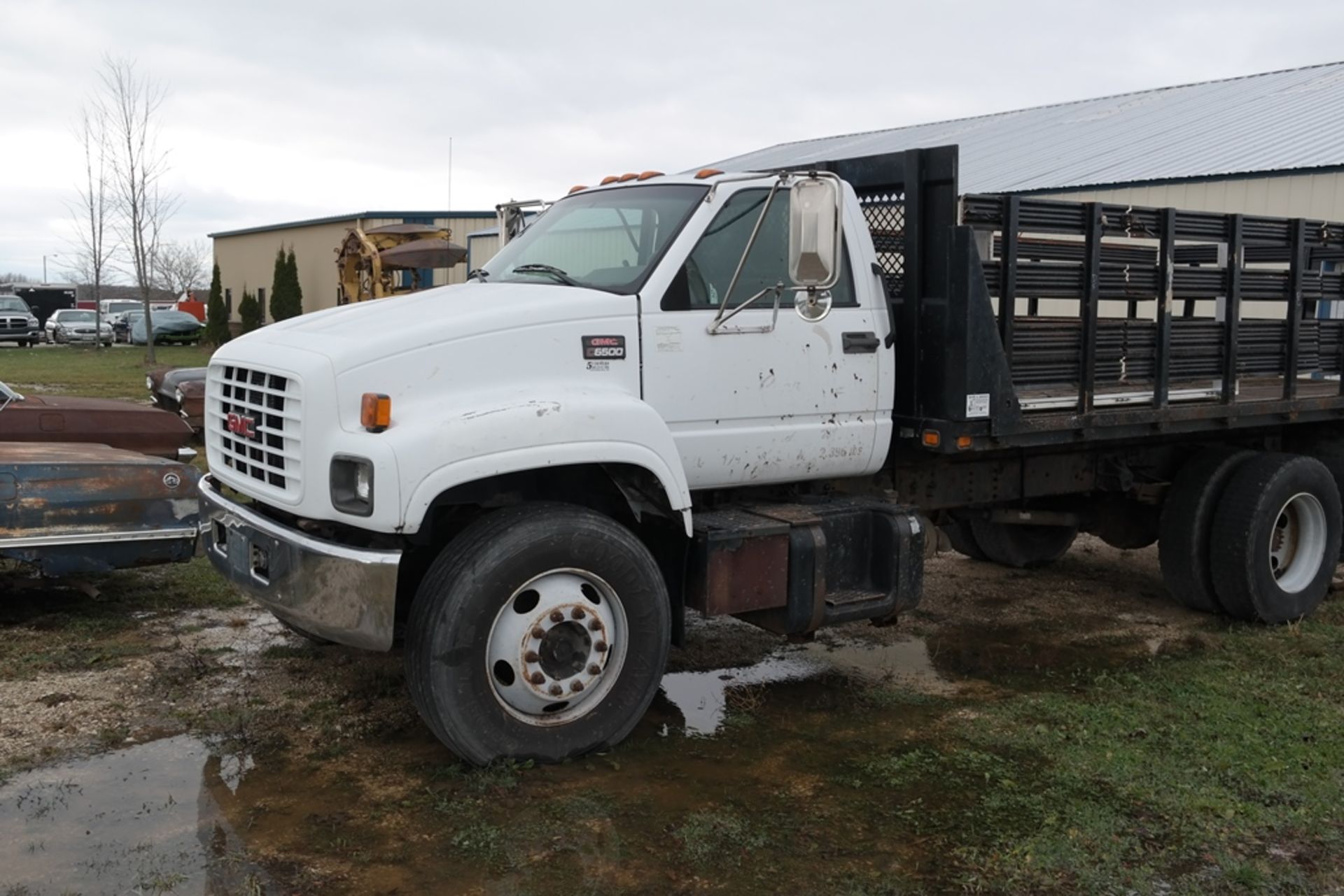 2001 GMC Model C6500 Stake Bed Truck - Image 2 of 3