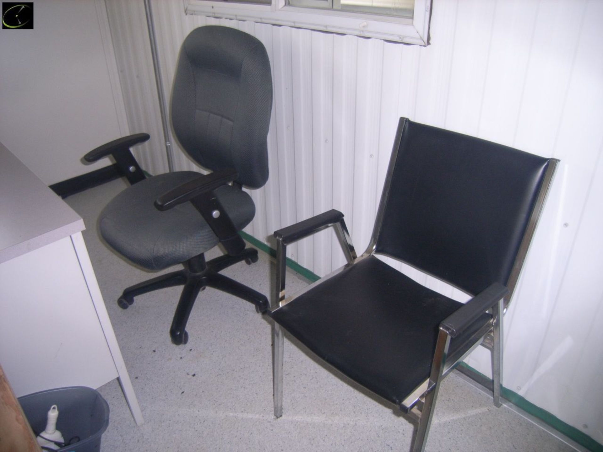 Small Office Desk, Wood Shelf, Office Chair & Stacking Chair. - Image 4 of 6