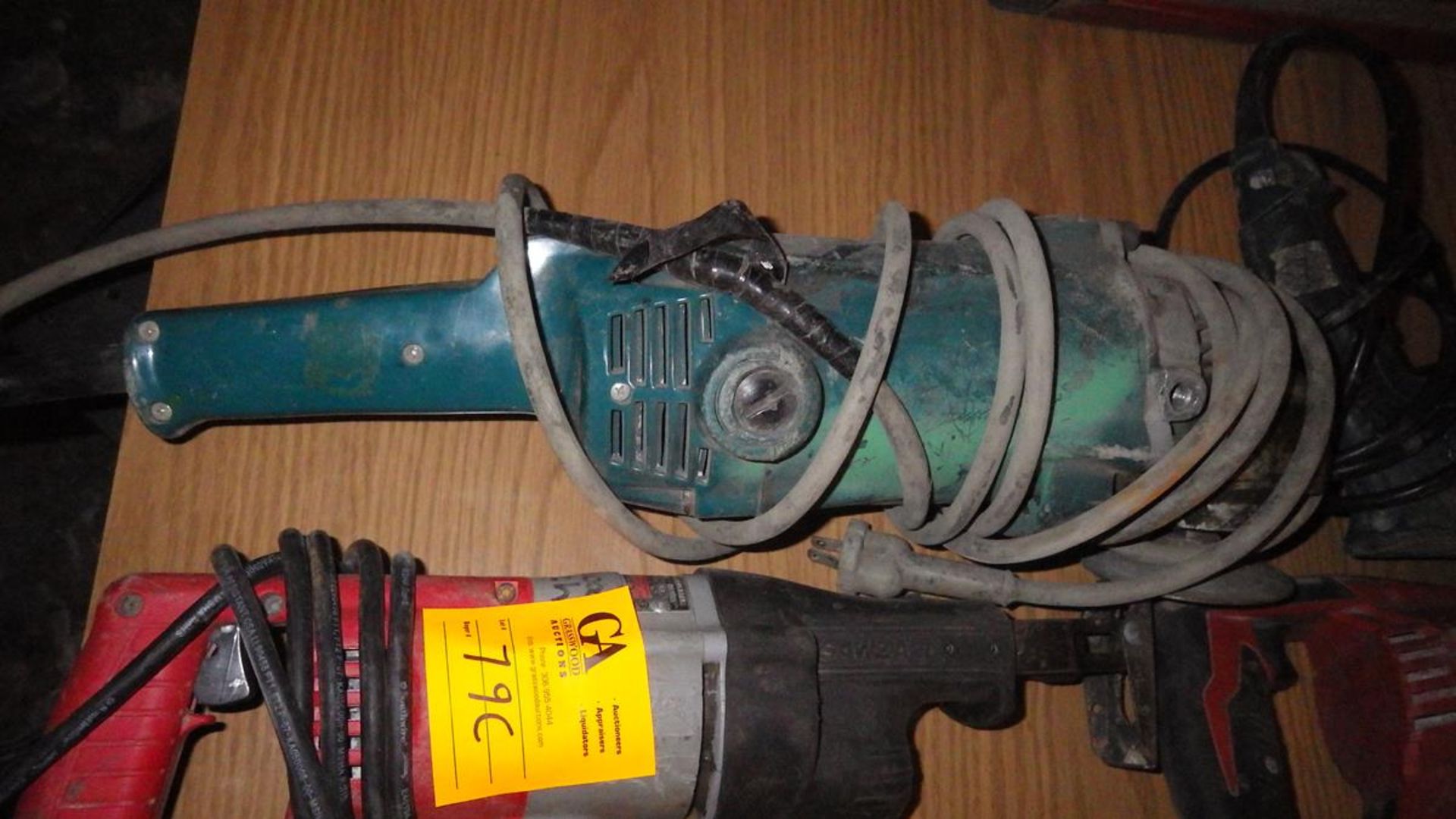 Two Milwaukee reciprocating saws one bosch hammer drill and one angle grinder - Image 3 of 5
