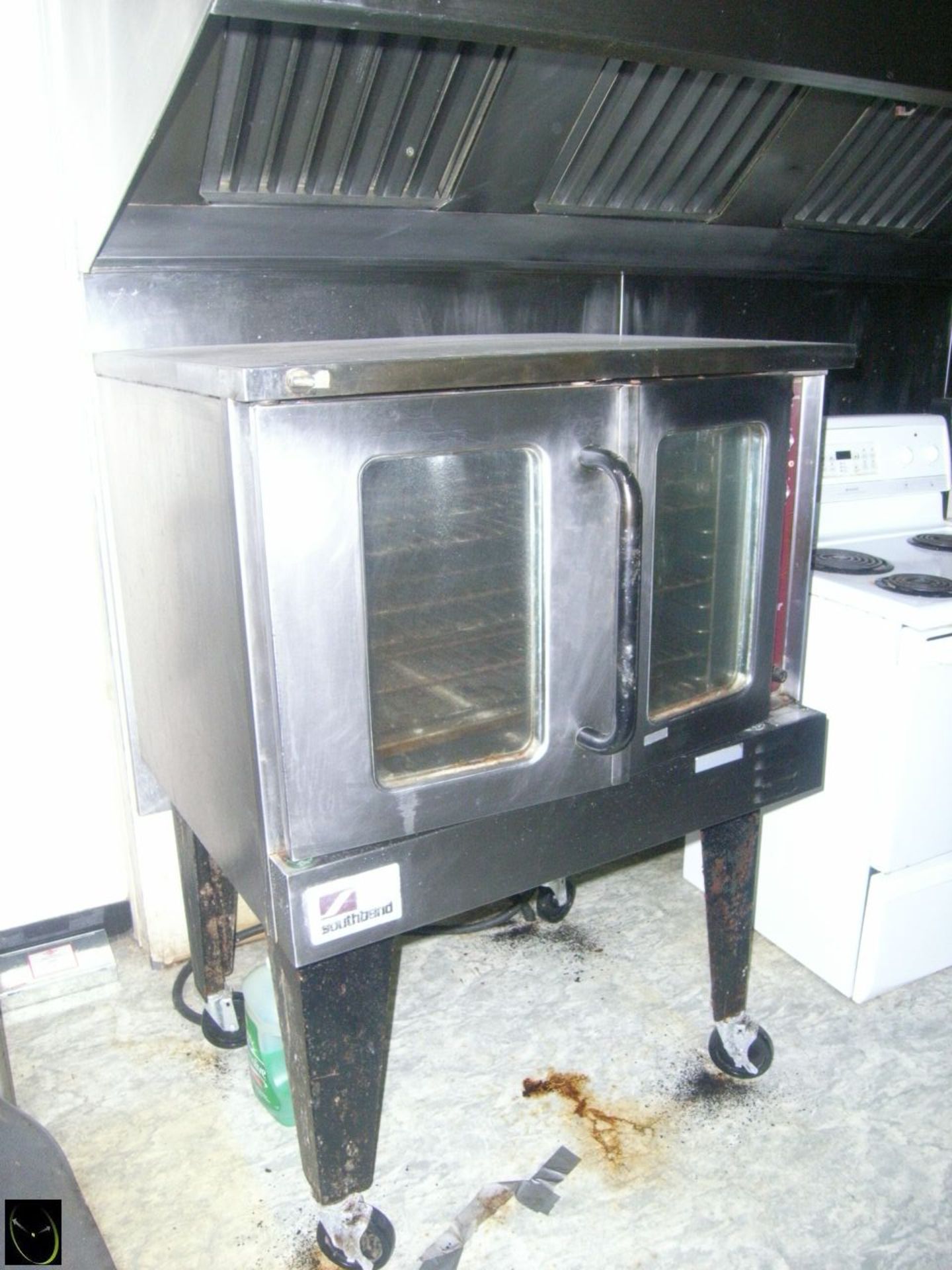 Southbend Stainless Steel Oven, Frigidaire Four Burner Stove, GE Four Burner Stove, Cleveland - Image 3 of 12