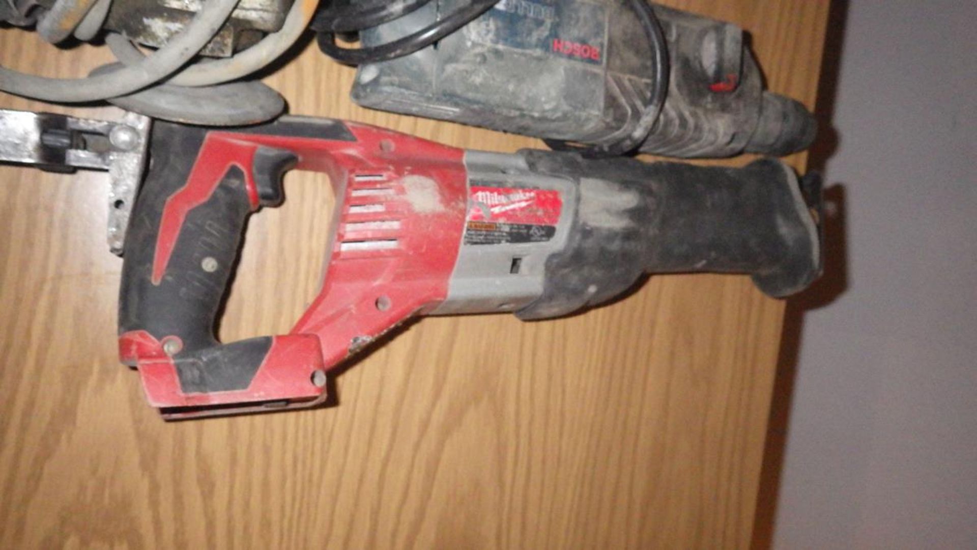 Two Milwaukee reciprocating saws one bosch hammer drill and one angle grinder - Image 4 of 5