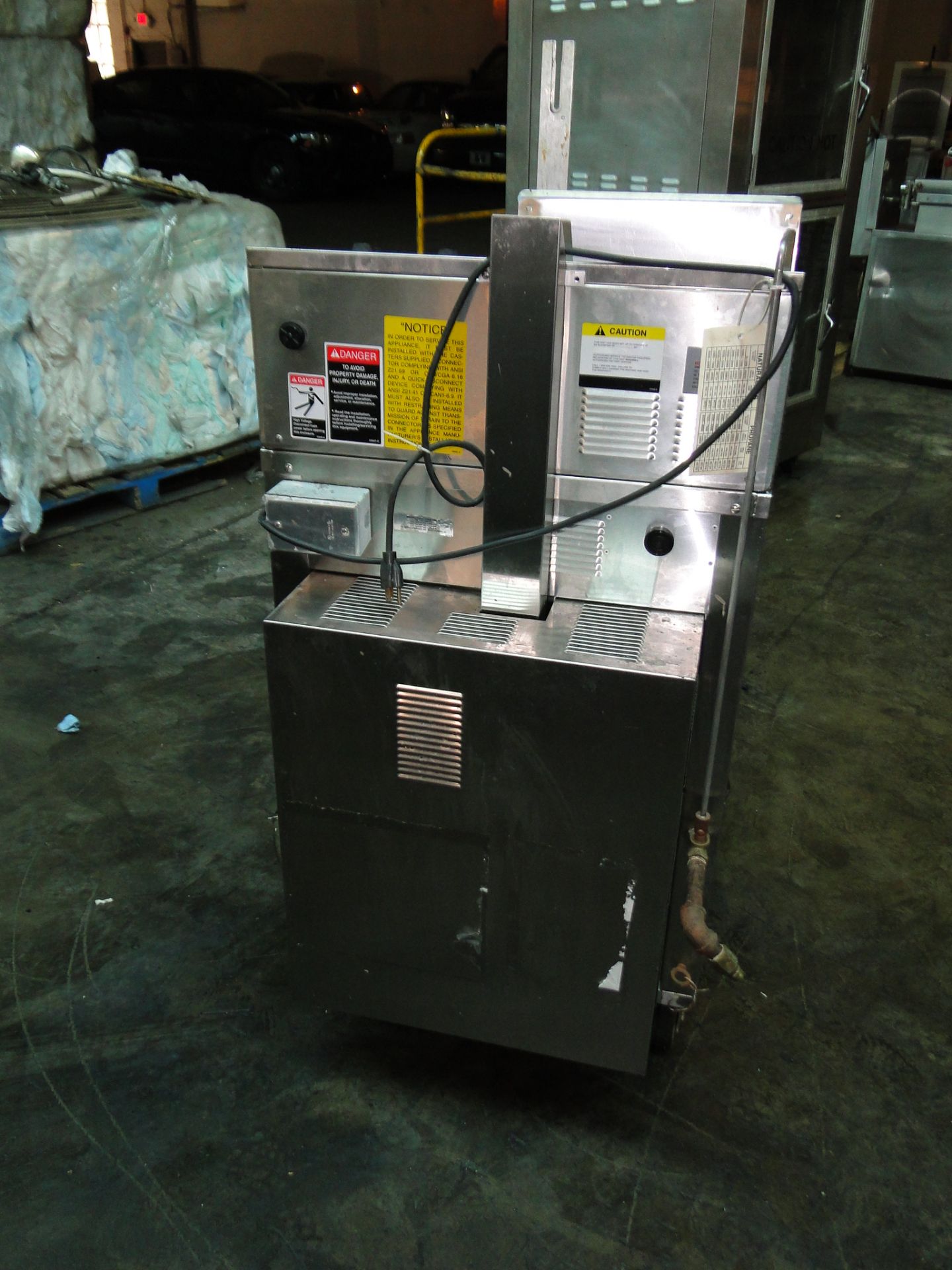 Giles "Chester Fried" Gas Fired Deep Fryer with Auto Lift, Model CF4006, S/N: A407180008, Equipped - Image 4 of 6