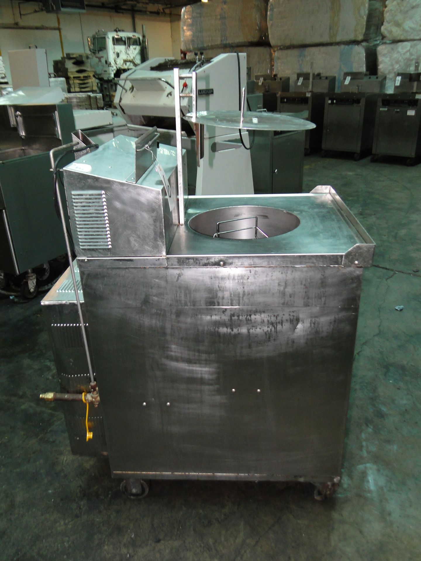 Giles "Chester Fried" Gas Fired Deep Fryer with Auto Lift, Model CF4006, S/N: A410310007, Equipped - Image 5 of 5