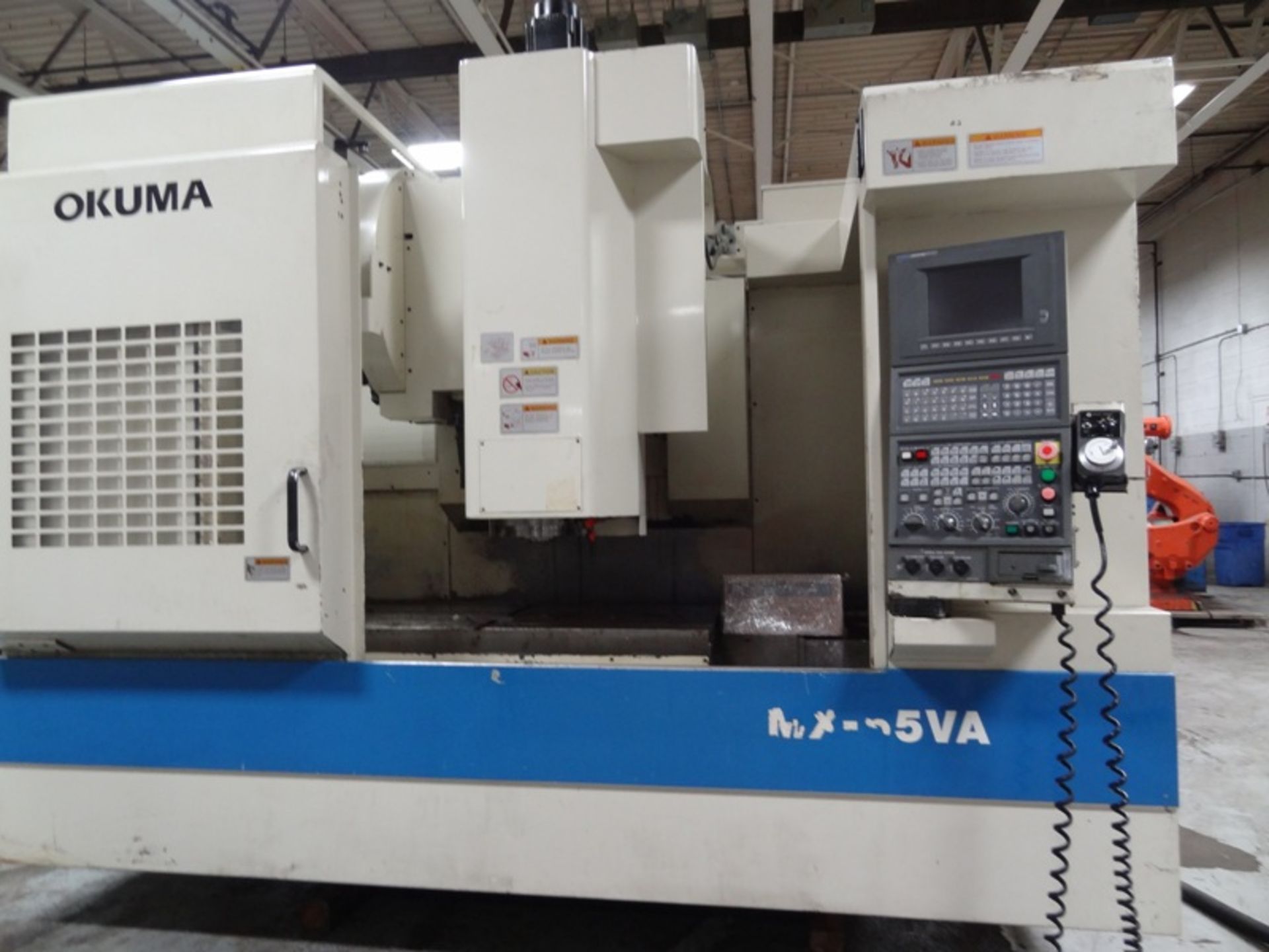 OKUMA MX55-VA VERTICAL MACHINING CENTER, MACHINE SERIAL NUMBER 10040461, DATE OF MFG. 1998 - Image 9 of 10