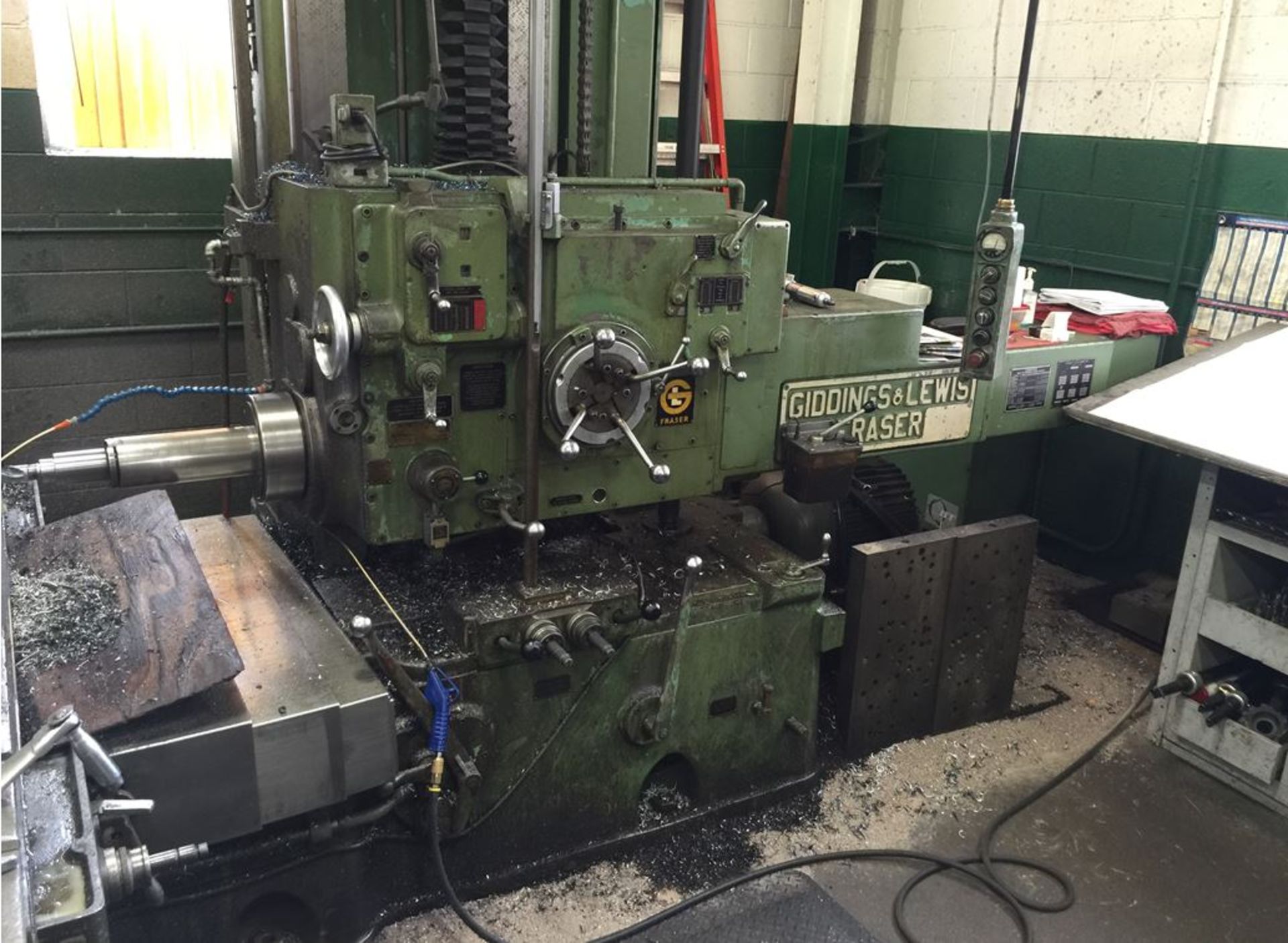 G & L HORIZONTAL BORING MILL TYPE T4 WITH DRO, SN 150-688-63, LOCATION MI - Image 4 of 9