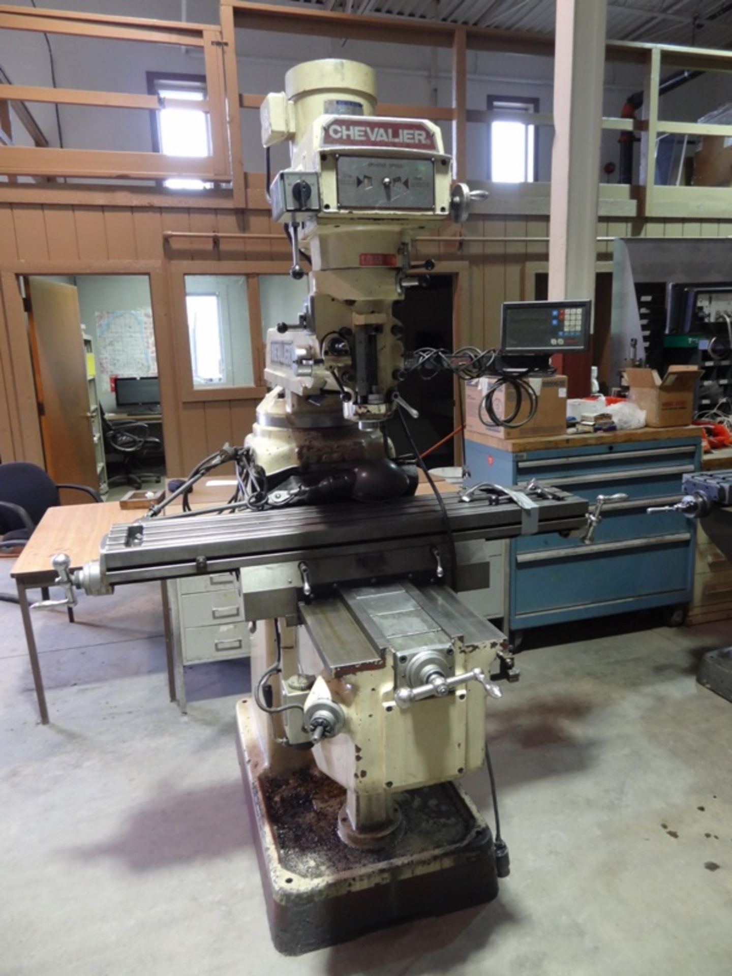 CHEVALIER KNEE MILL WITH DRO, SN 842167, LOCATION MI, BUYER TO SHIP LOADING FEE 150 - Image 2 of 8