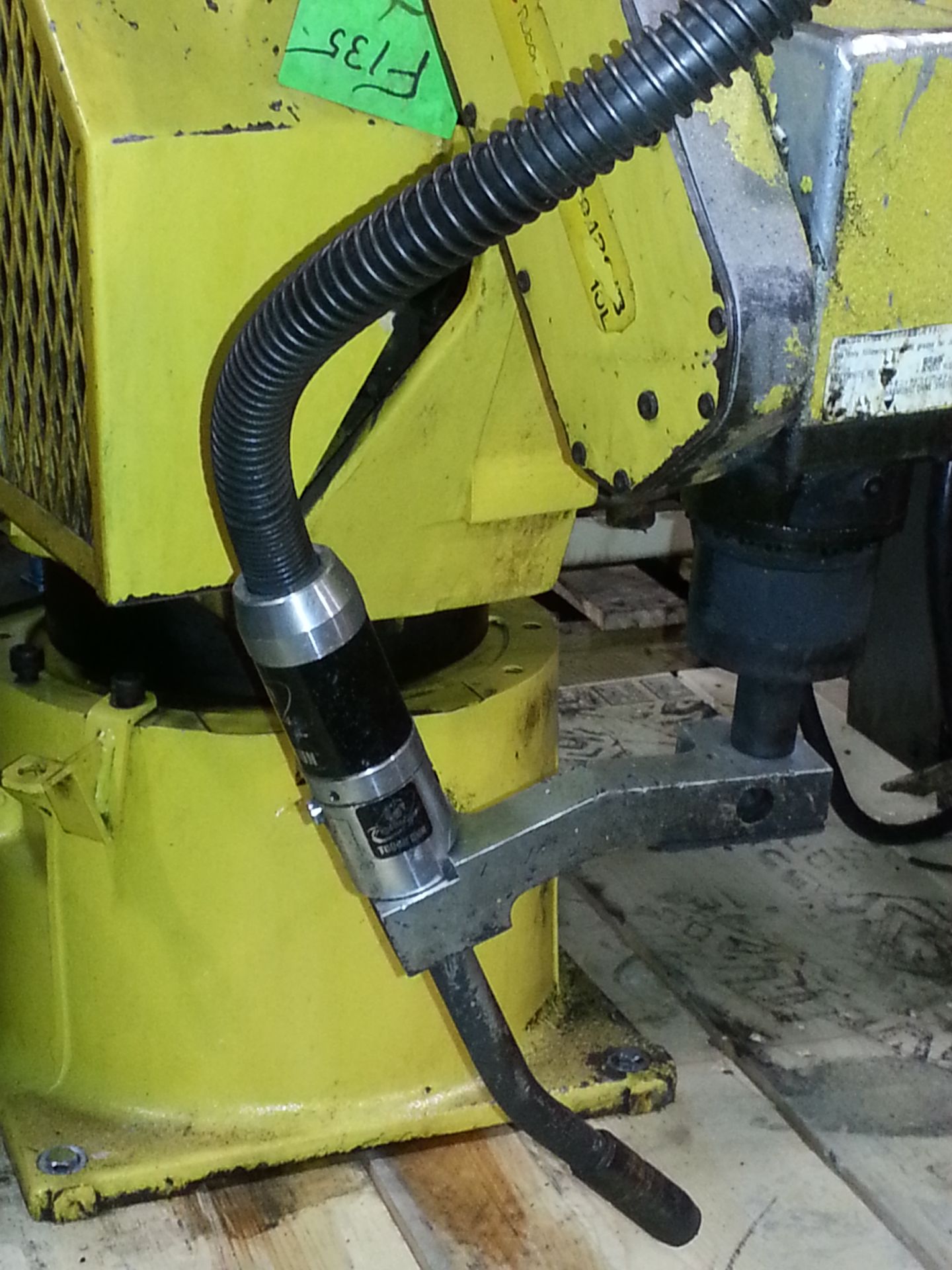 Fanuc Arc Mate 120iB 10L's, w/ RJ3iB Controller, Cables,Teach Pendant & Lincoln Powerwave 455 Welder - Image 3 of 3