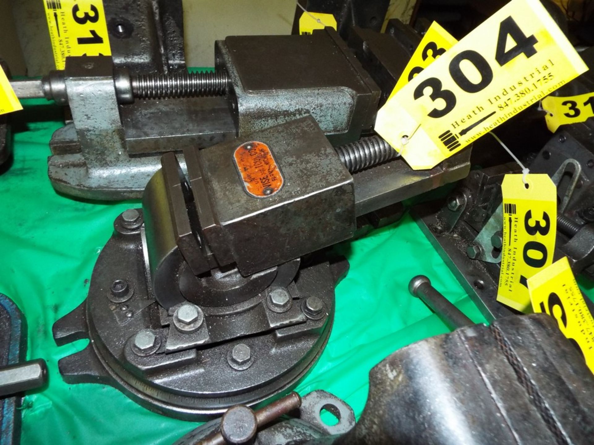 4" MACHINE VISE