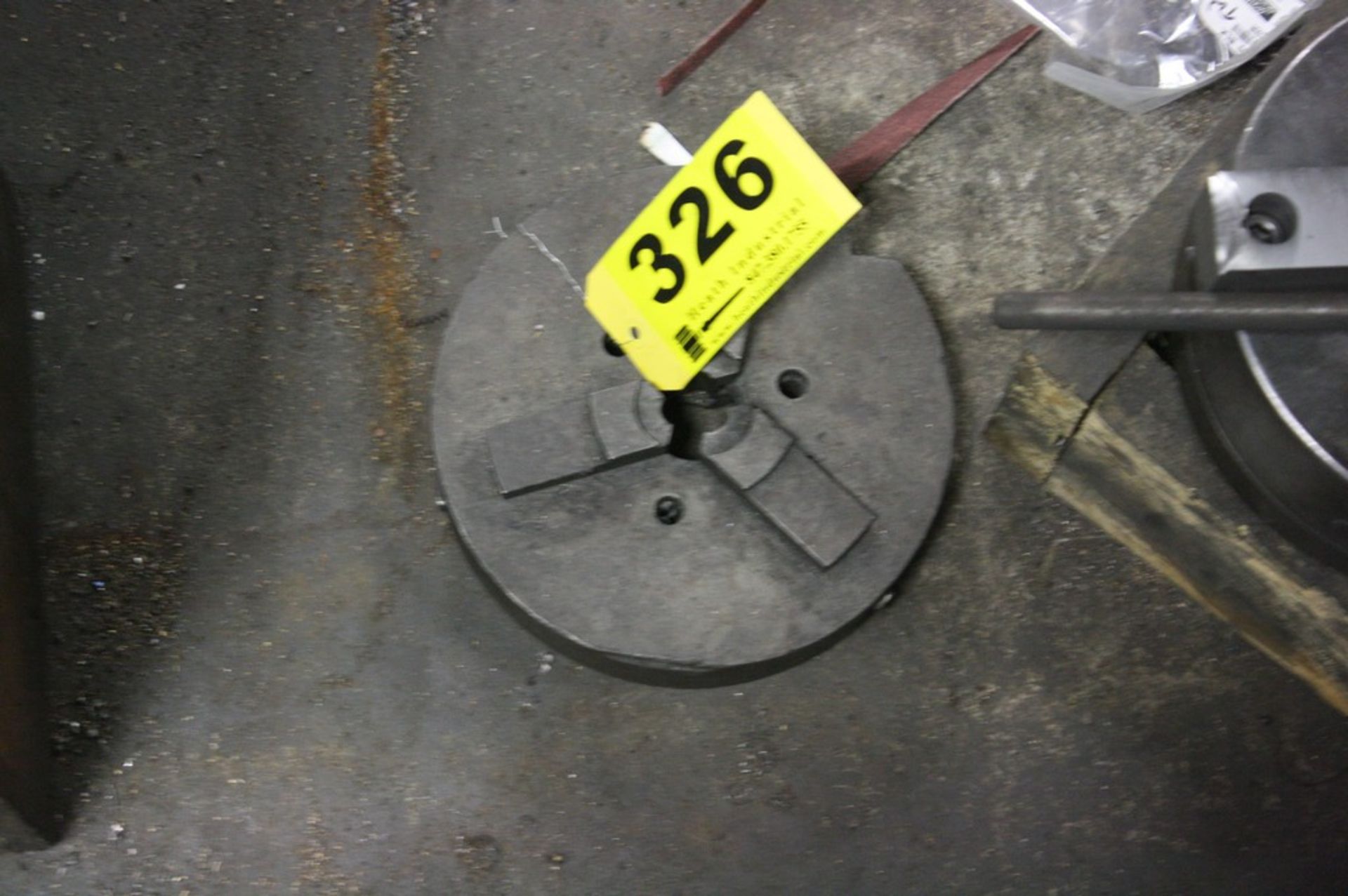 9'' 3-JAW CHUCK