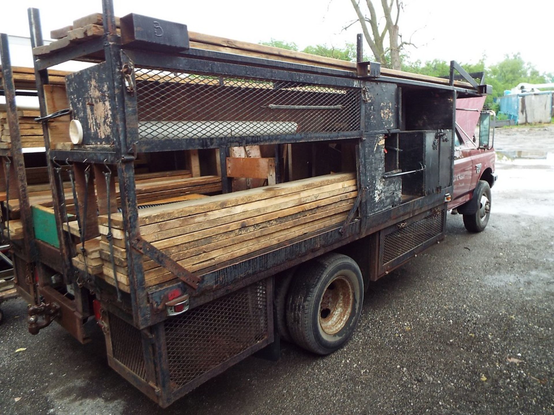 FORD F350XL 12â€™ S/A FLATBED TRUCK VIN: 1FDKF38M7MNA79025 (1991) V8 W/BANKS TURBO, 4 SPD, 12â€™ - Image 4 of 7