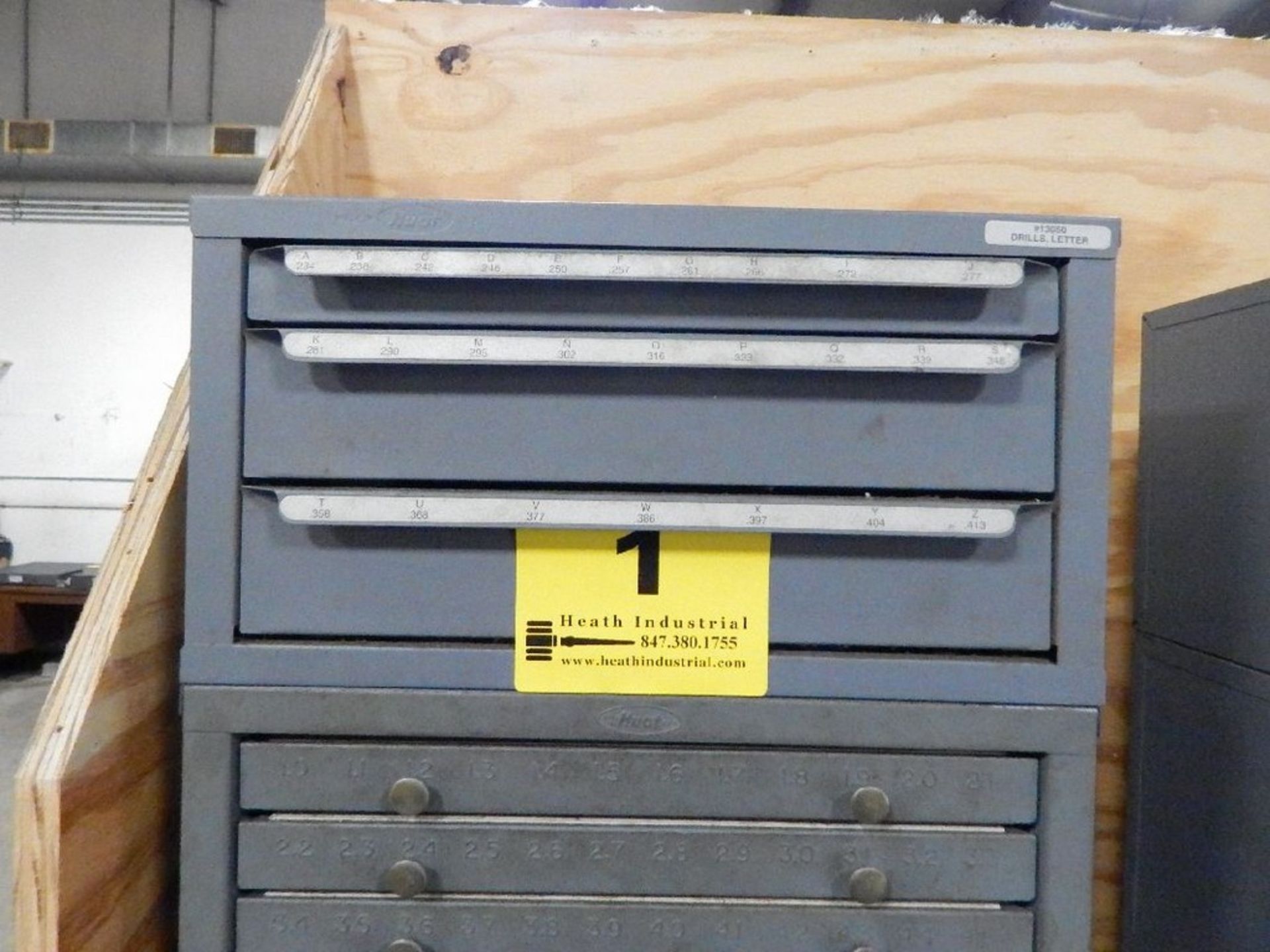 HOUT 3 DRAWER DRILL CABINET