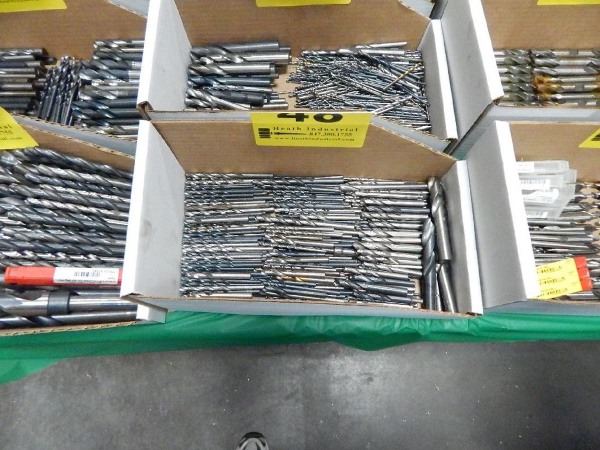 LOT: STRAIGHT SHANK HIGH SPEED DRILL BITS