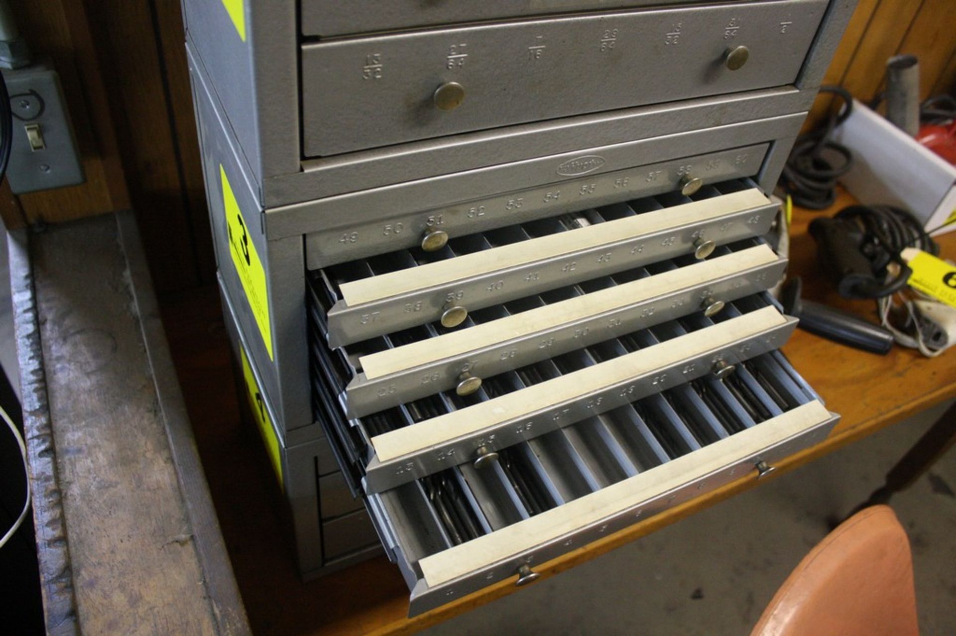 HUOT 5-DRAWER FRACTIONAL DRILL CABINET