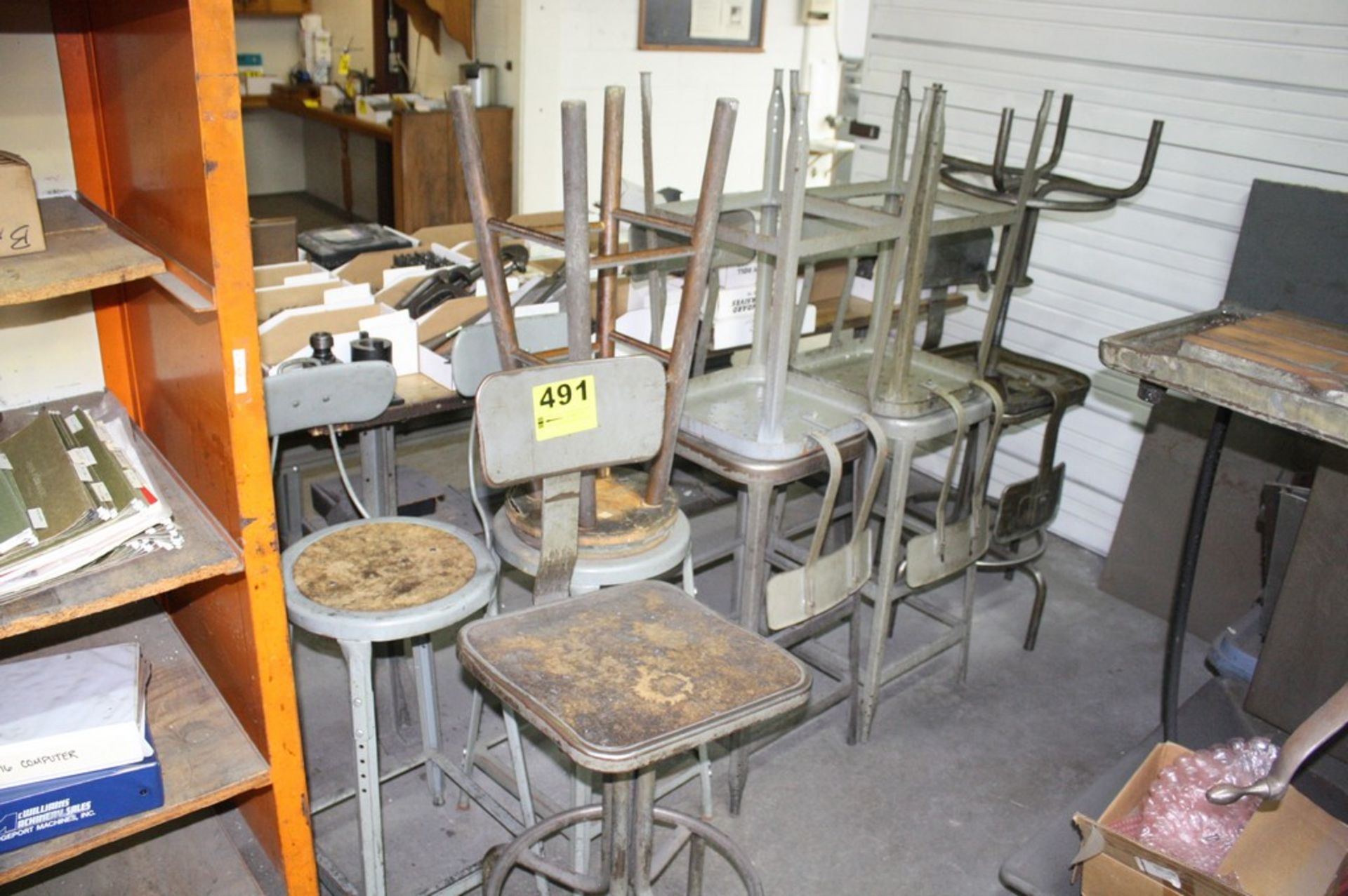 (11) SHOP CHAIRS