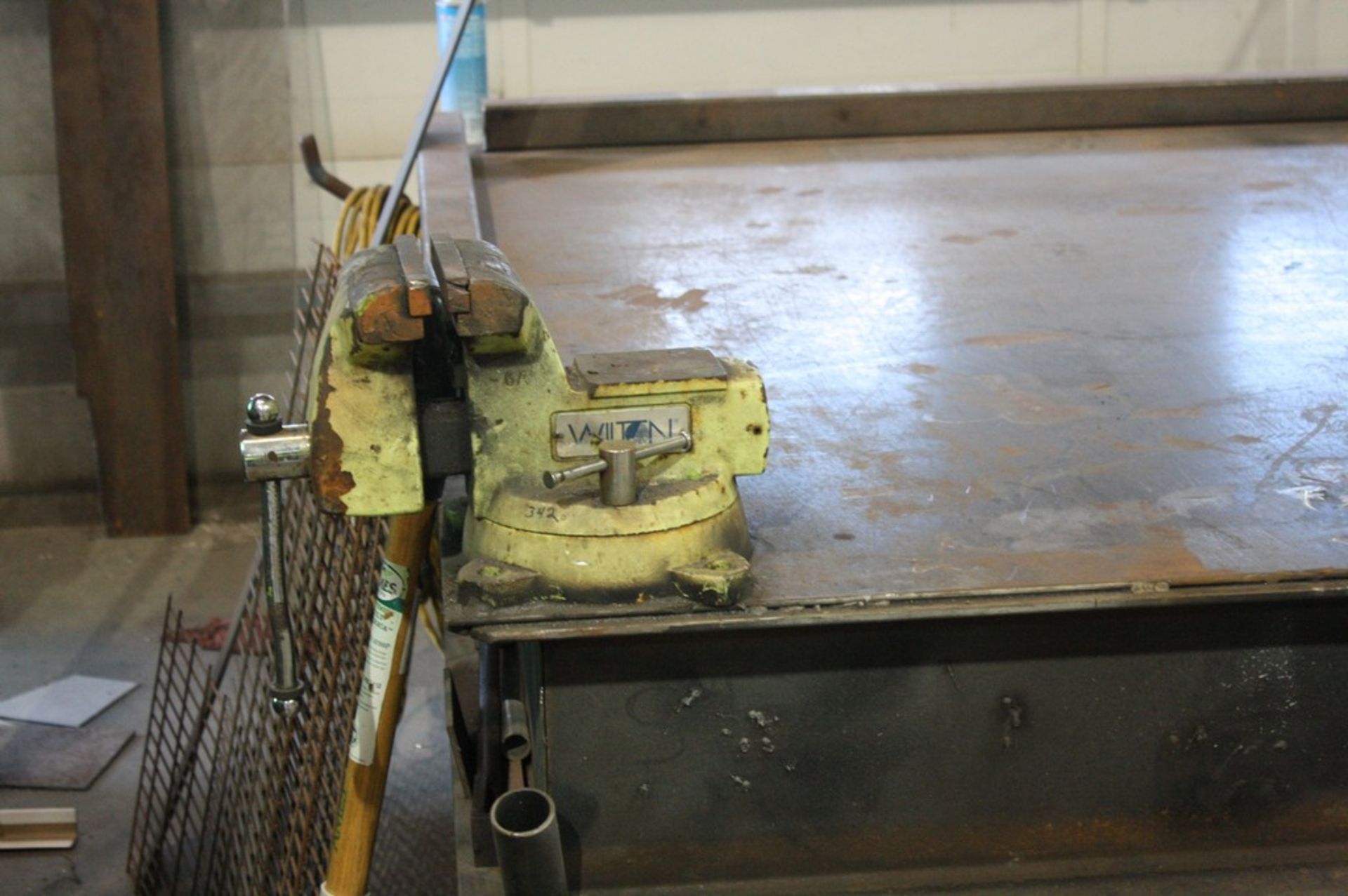 78" X 9' X 36" (EST) STEEL WELDING TABLE - Image 3 of 3