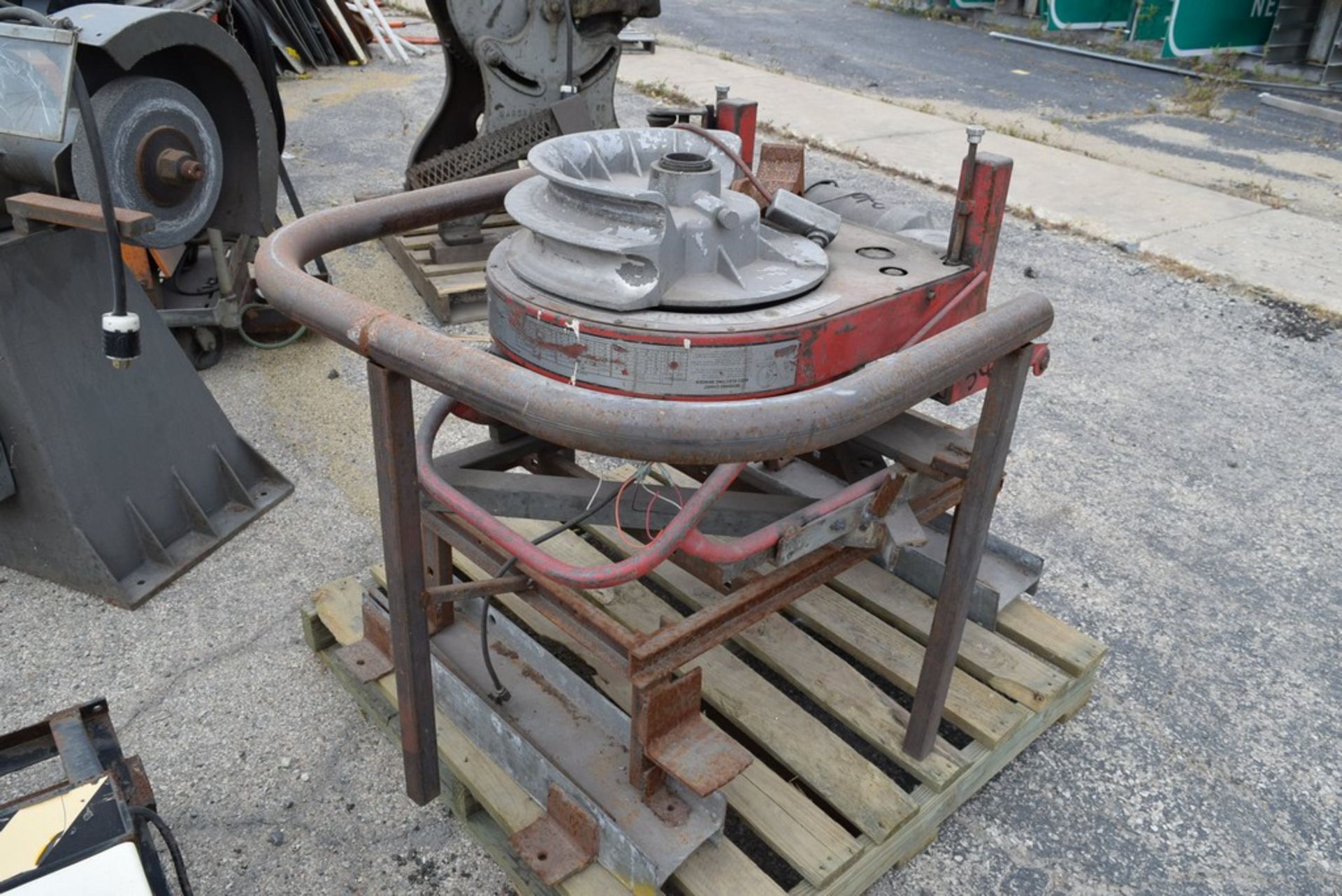 GARDNER BENDER MODEL B222R SIDEWINDER