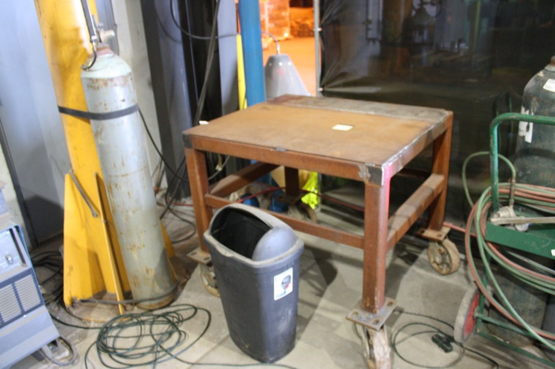 42" X 36' X 38" PORTABLE WELDING TABLE