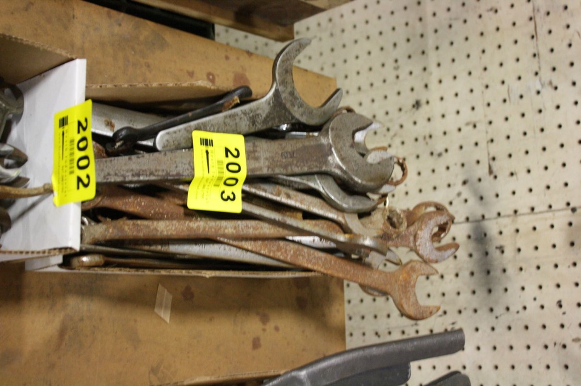 LOT ASSORTED WRENCHES