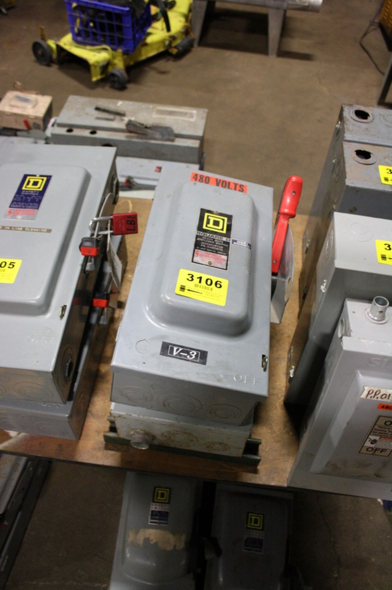 (2) ASSORTED 60 AMP SAFETY SWITCHES