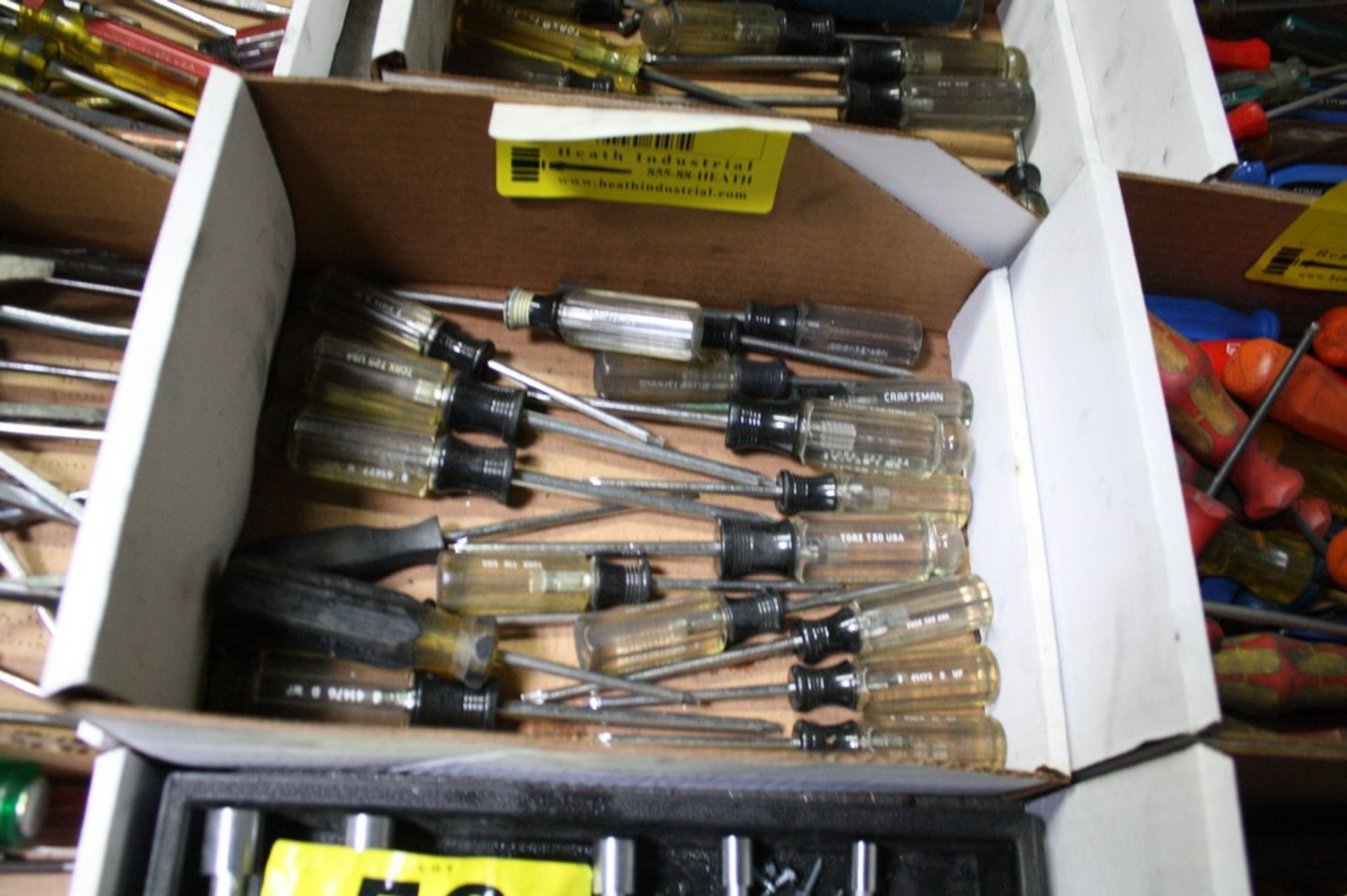 ASSORTED TORX DRIVERS