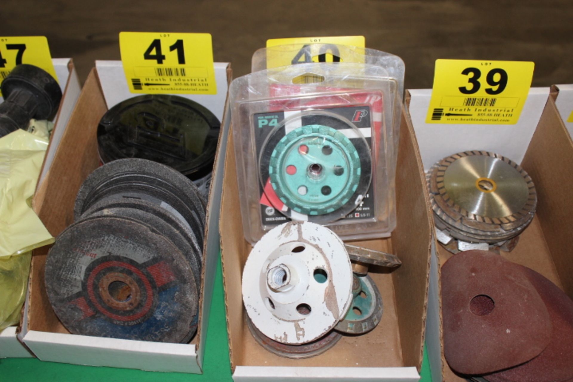 LOT ASSORTED DIAMOND CUP WHEELS