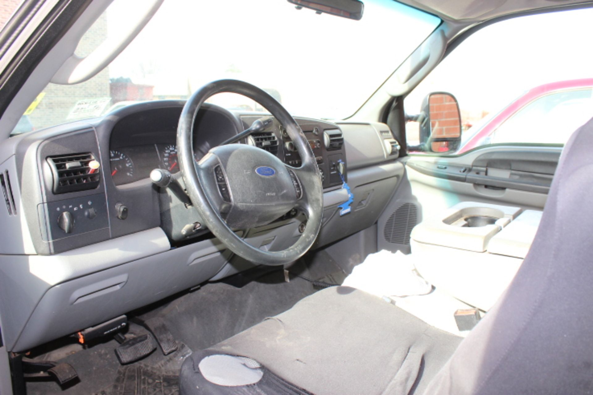 2005 FORD  F-250 XLT SUPER DUTY, FX4 PACKAGE, VIN 1FTNF21515EC12202, 106,829 Miles - Image 3 of 4