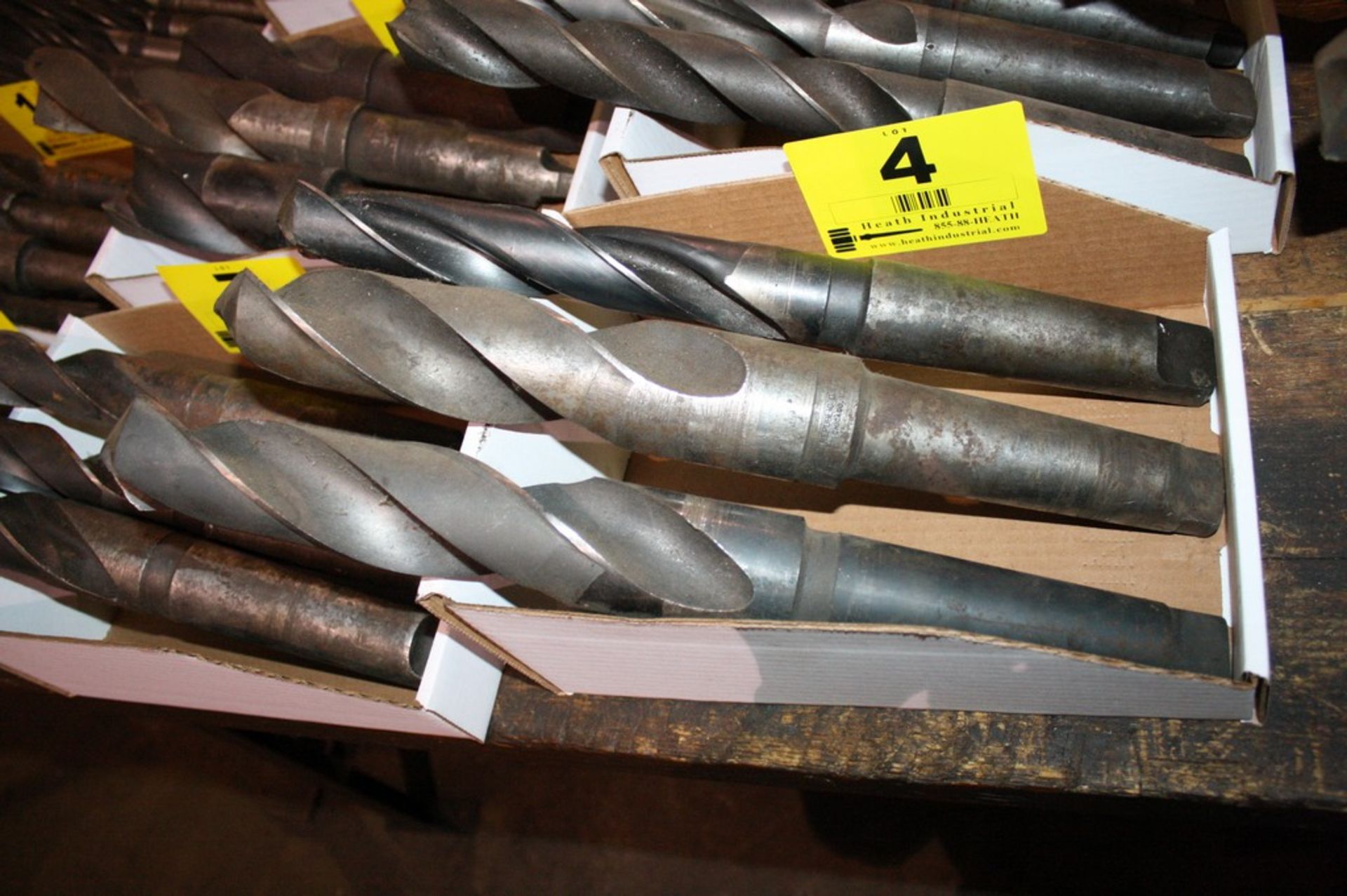 LARGE CAPACITY TAPER SHANK DRILL BITS