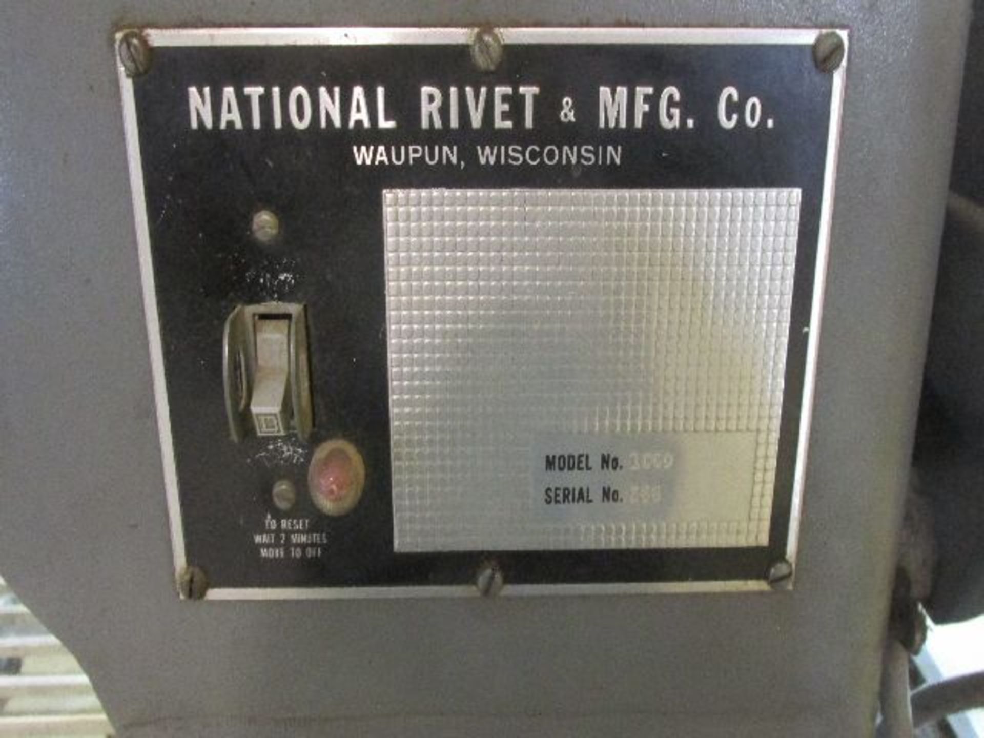 National Rivet Mfg. Co. riveter, model 1000, sn 366. Location - Waterloo, IA - Image 3 of 6