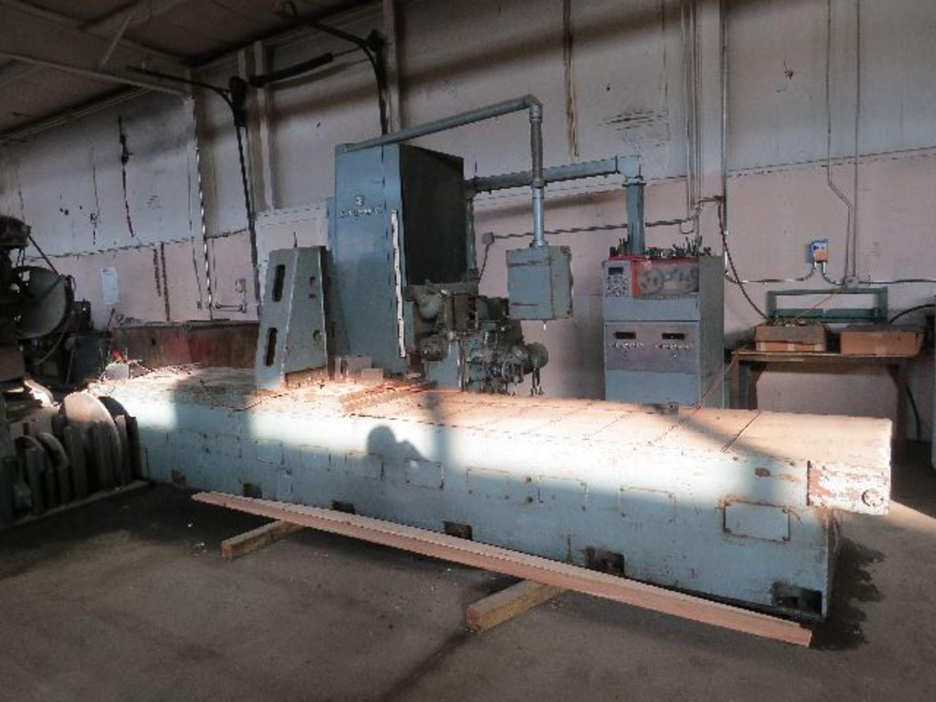 Cintimatic horz.boring mill , 40"x100" travel. S/N 55131H55H-0005.  Location - Waterloo, IA - Image 2 of 10