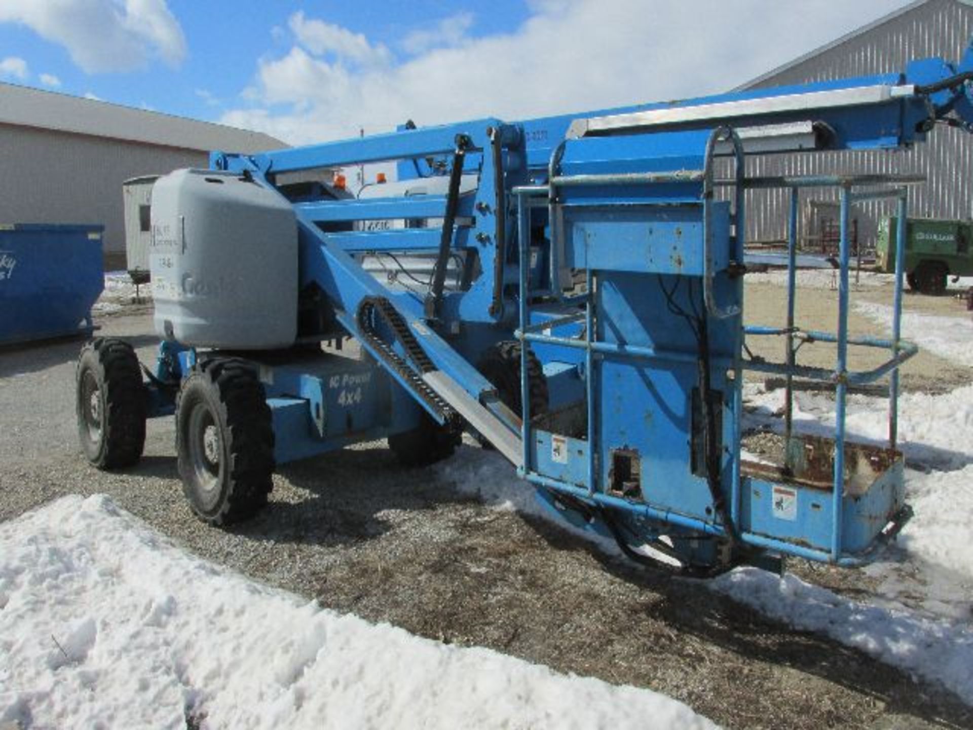 2000 Genie Z45-25  4X4 manlift.