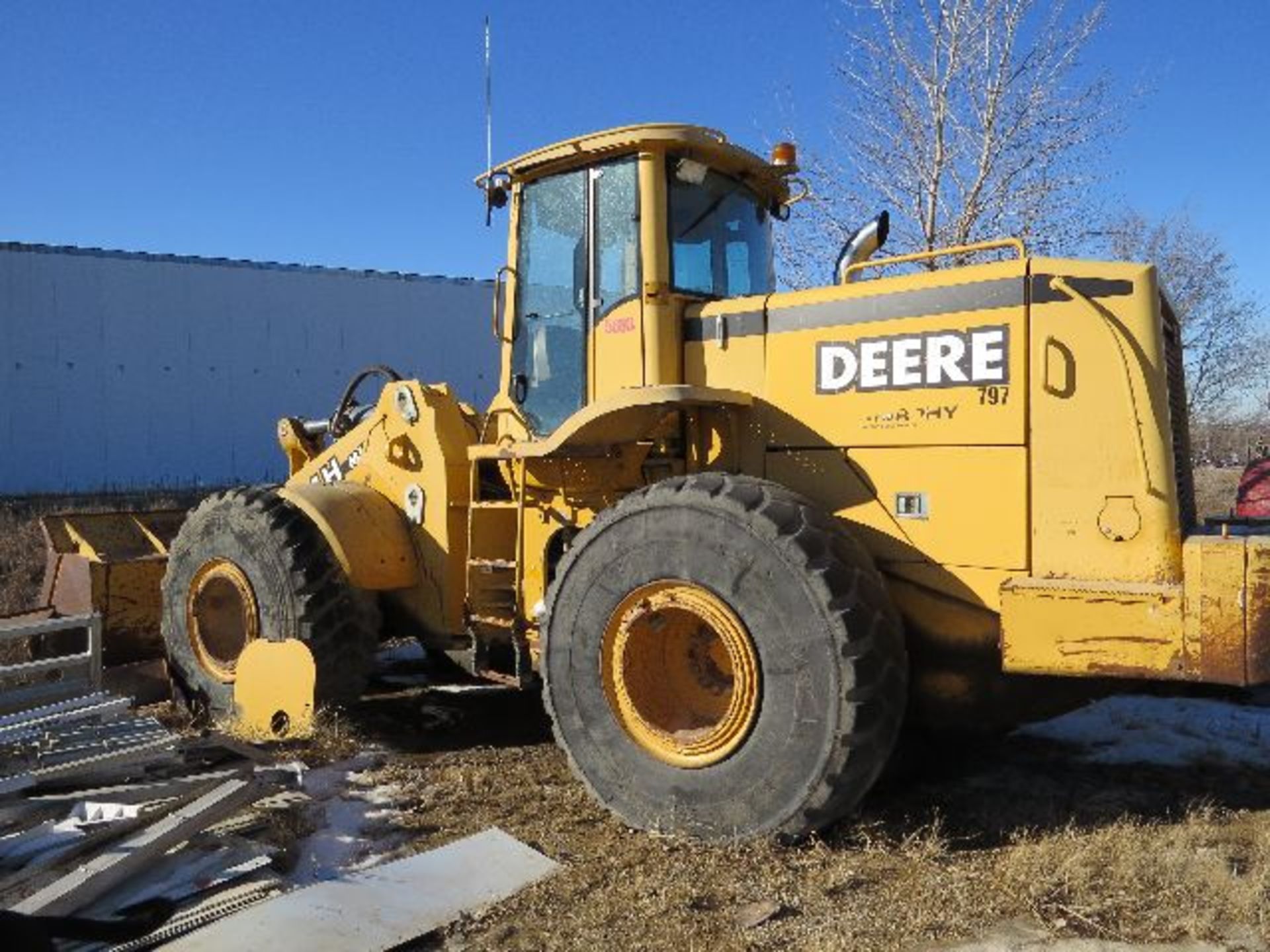 1999 John Deere 744H Wheel Loader S/N DW744HM570142, Hours 16K - Image 3 of 4