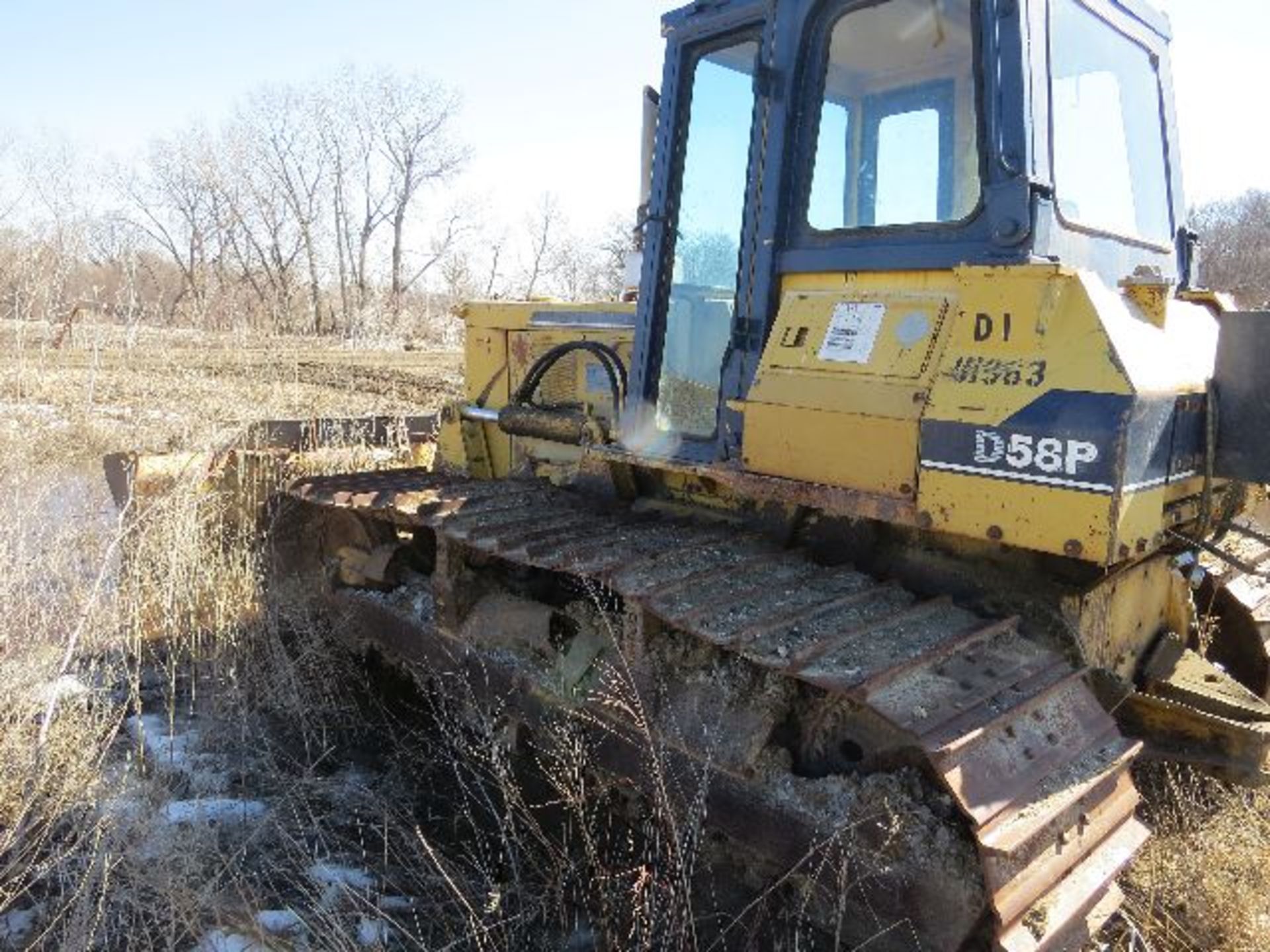 1993 Komatsu D58-1 dozer. Resent tracks, rails. Six way blade. S/N 81324, Hours 6,758 - Image 2 of 5