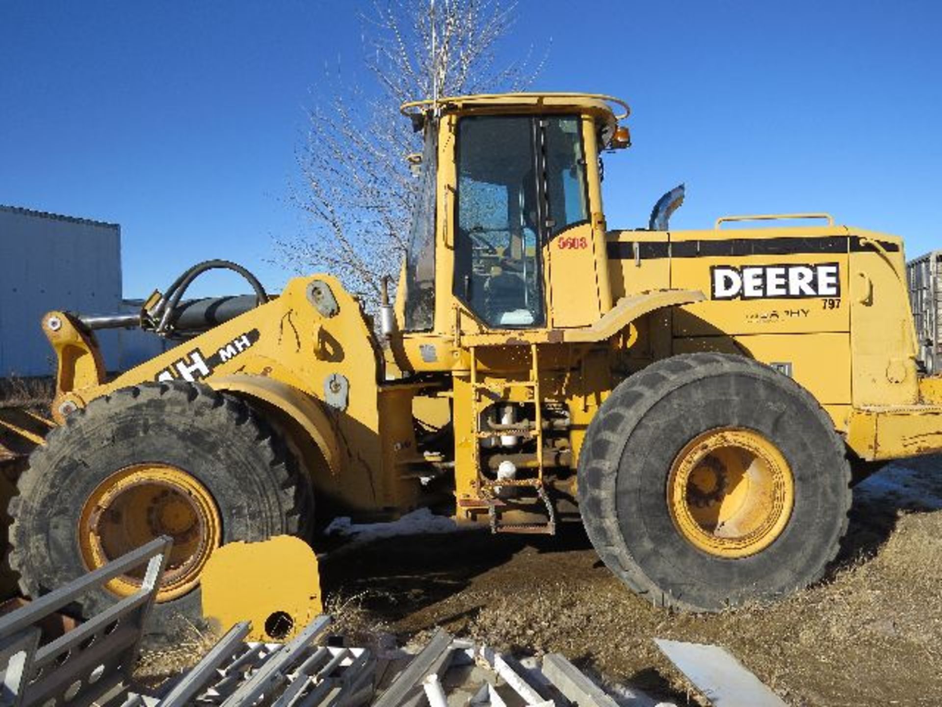 1999 John Deere 744H Wheel Loader S/N DW744HM570142, Hours 16K - Image 2 of 4